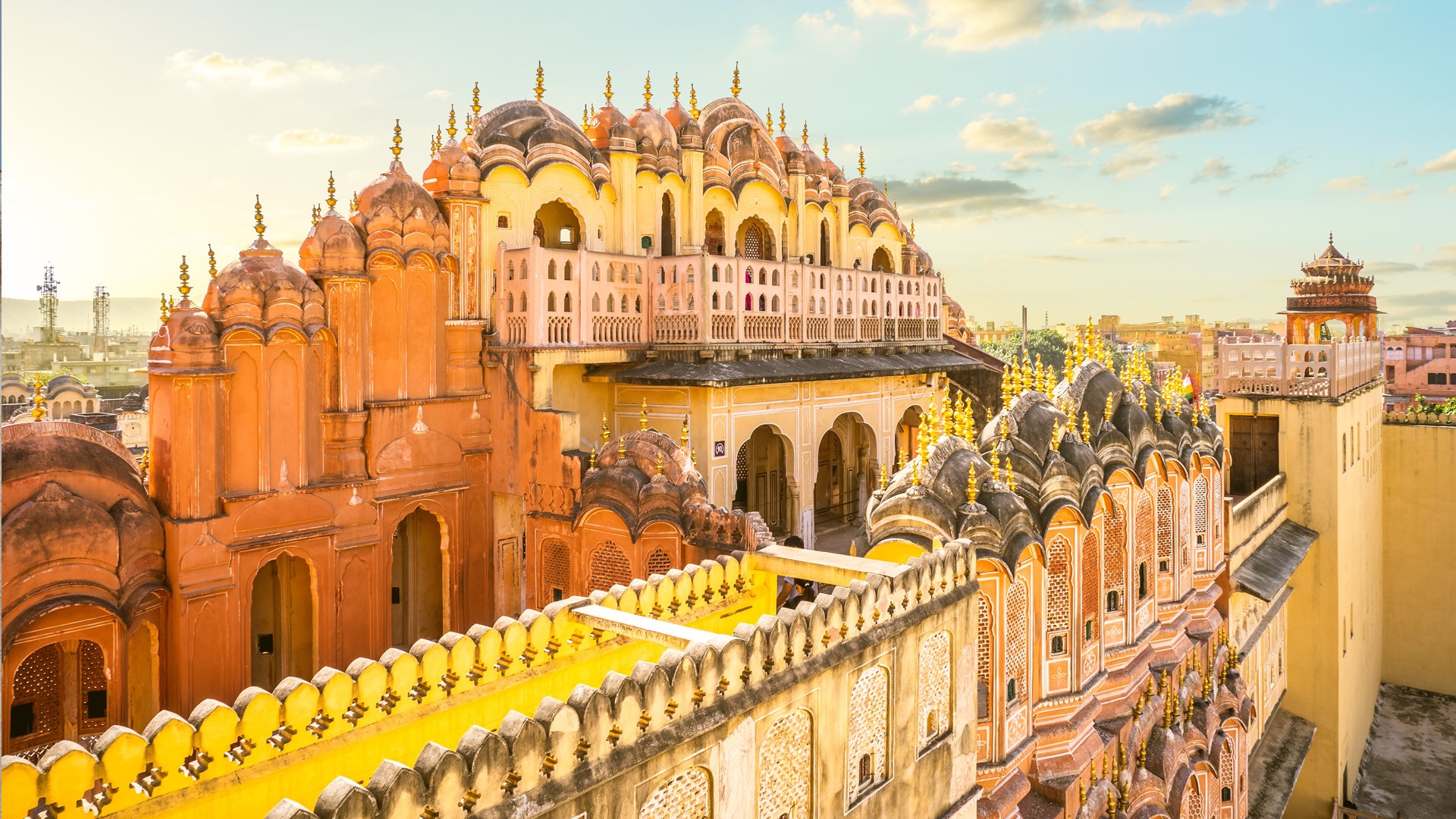 Hawa Mahal (Palace of the Winds)