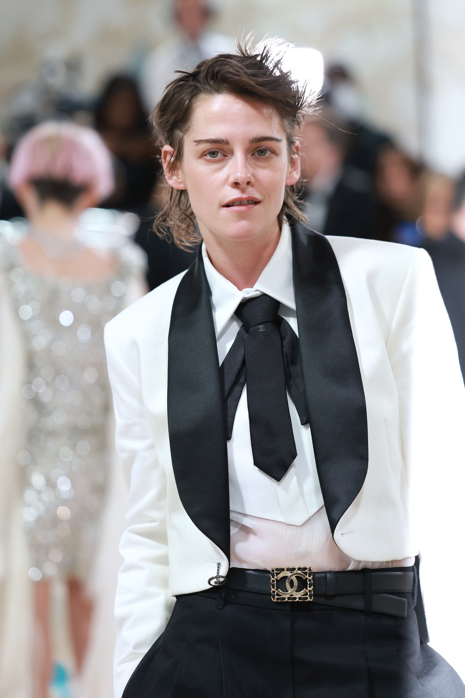 Kristen Stewart Paired Her Chanel Suit