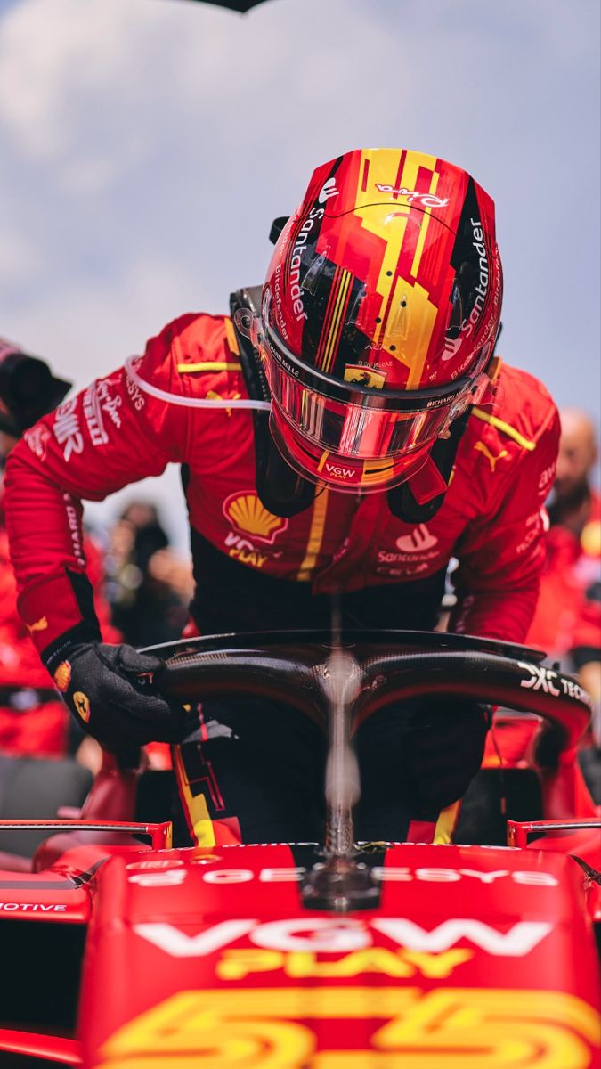 Carlos Sainz Jr 1 Racer Wallpaper