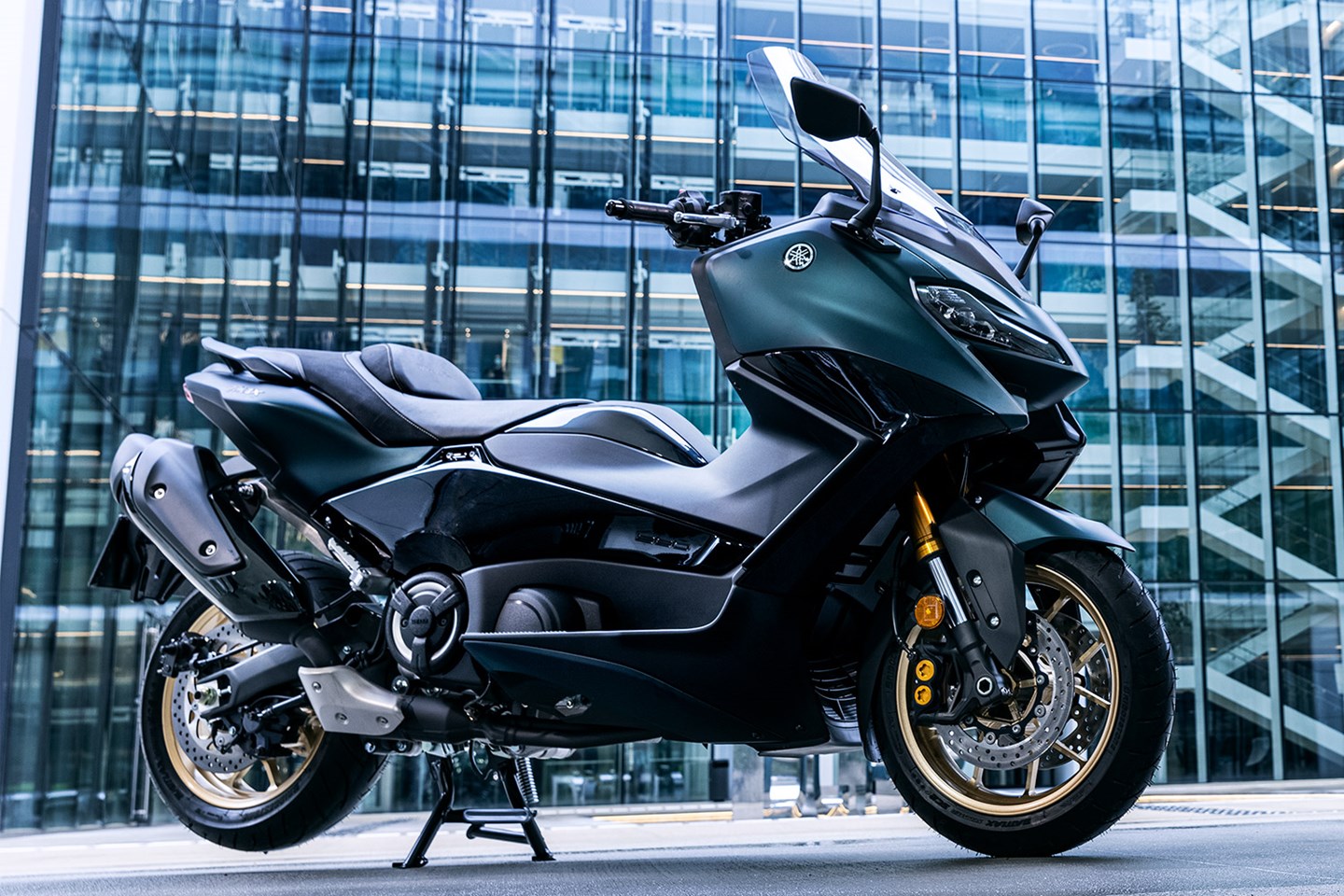 2022 Yamaha TMax 560 Review: Maxi Scoot