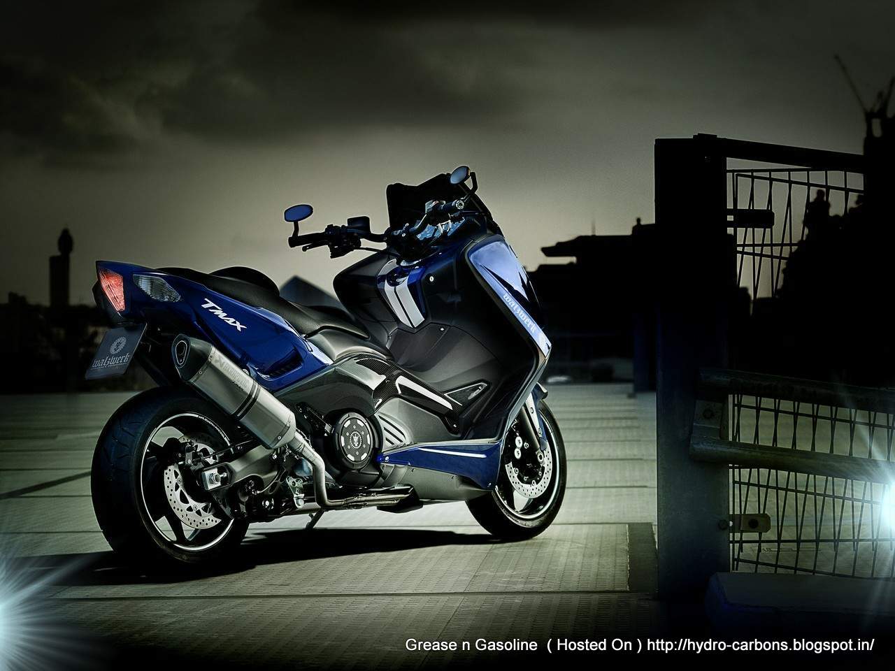 Yamaha TMAX 530 by Marcus Walz. Grease