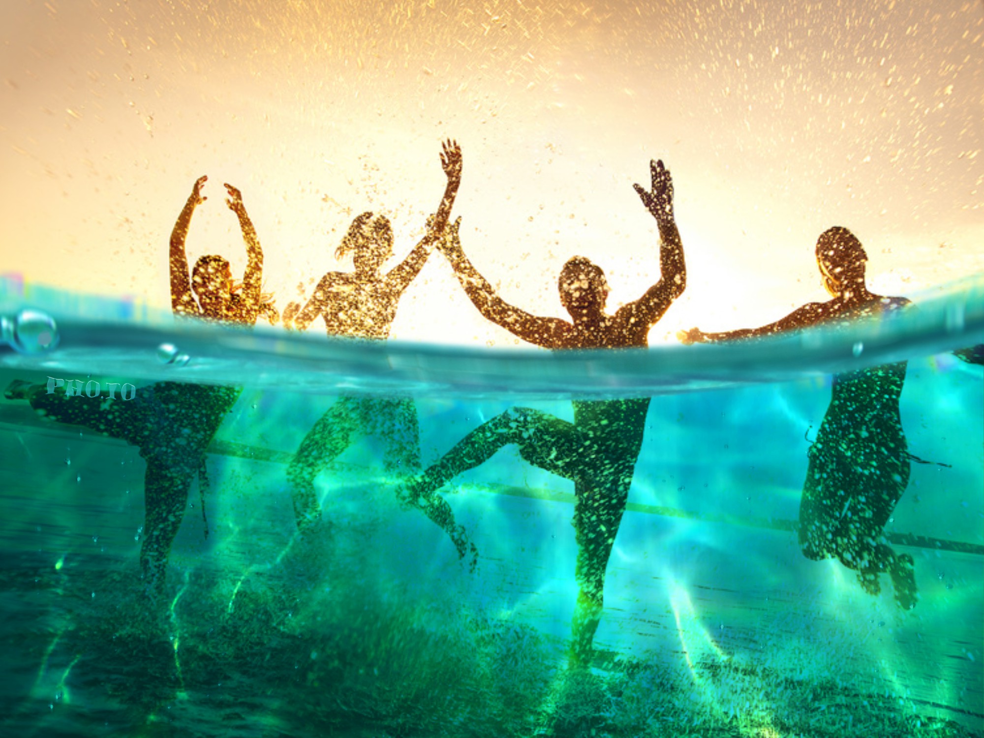 Half underwater photo manipulation