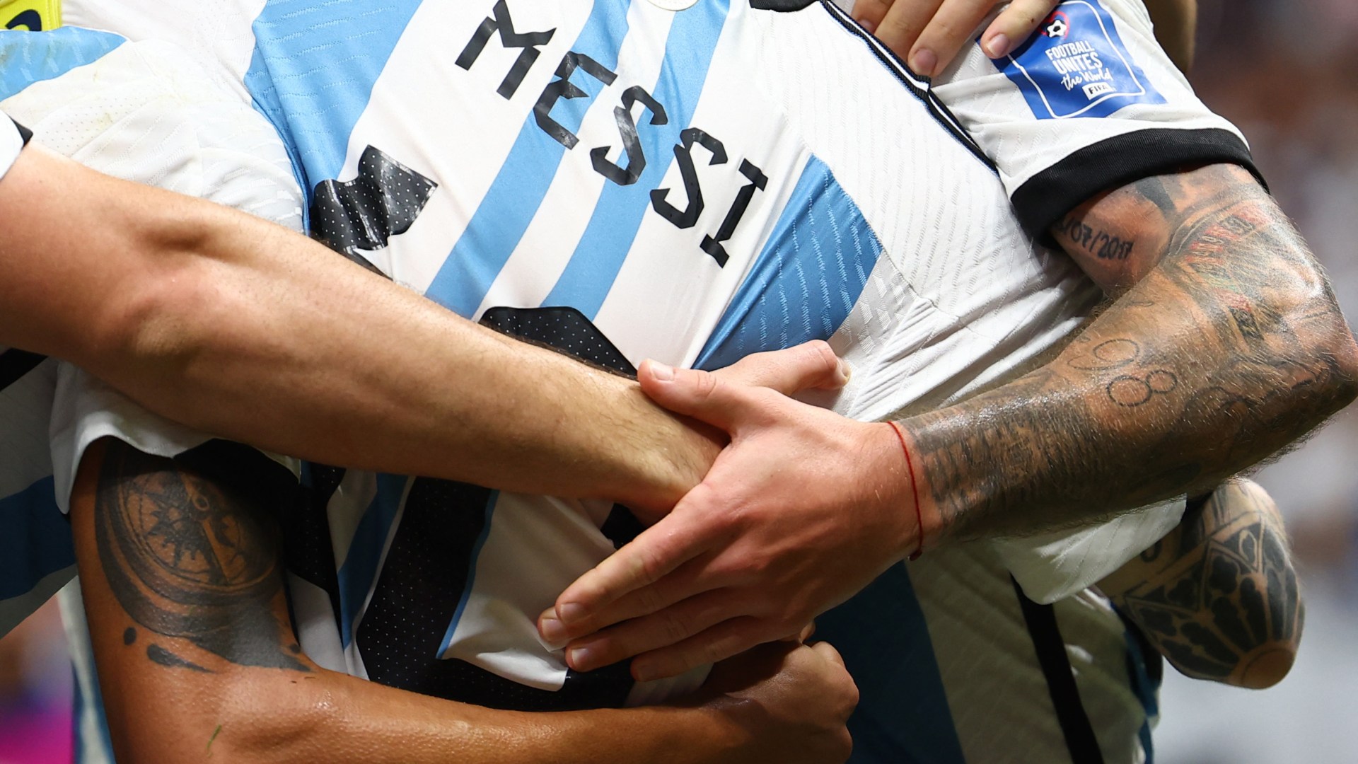 Messi's Argentina defeat Netherlands