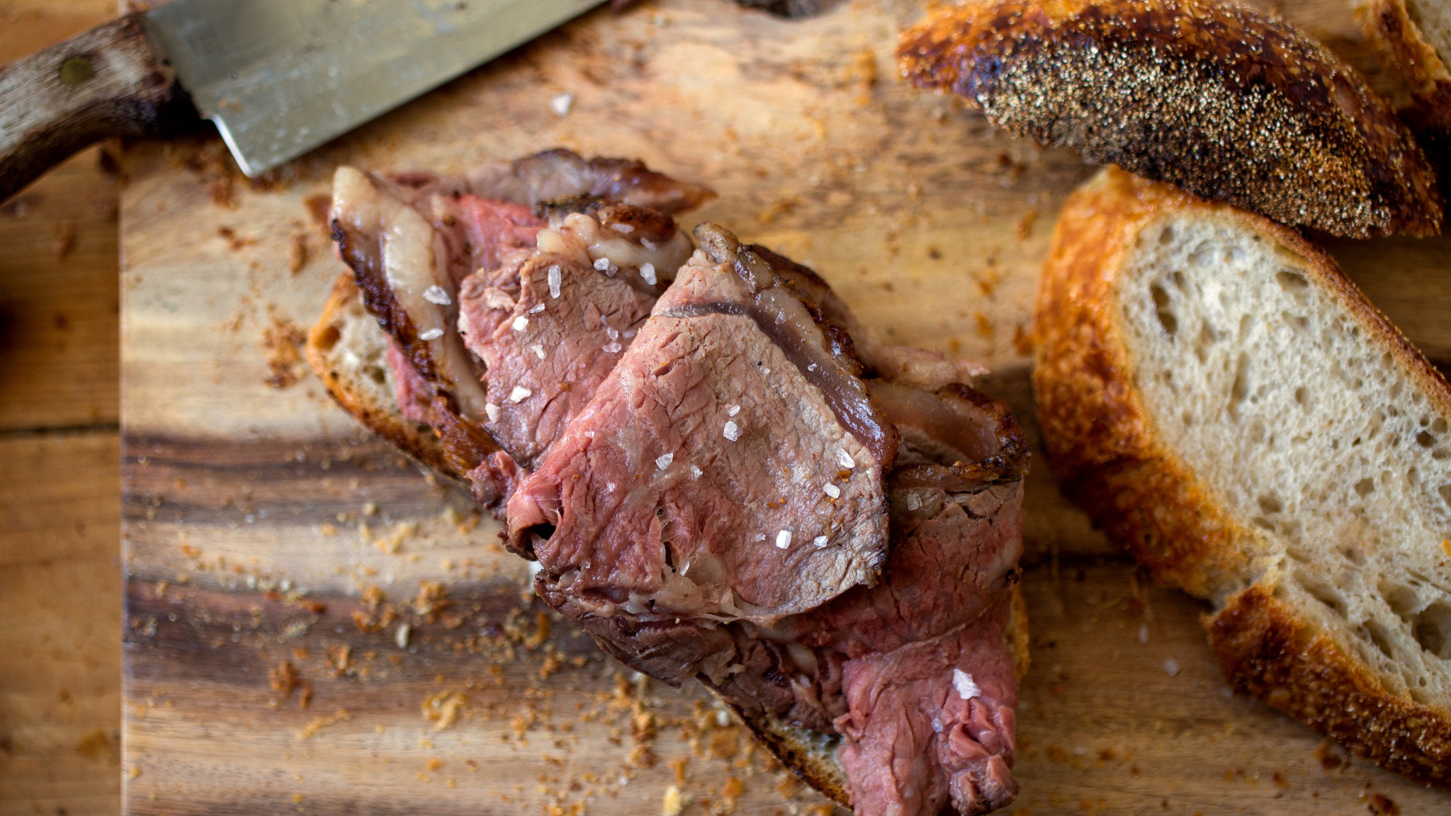 A Roast Beef Sandwich the Way the Deli