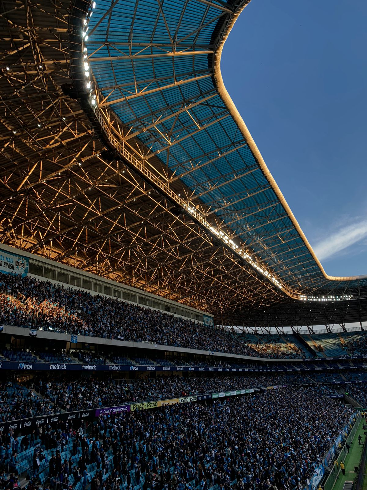 Dia dos Pais na Arena com show no campo