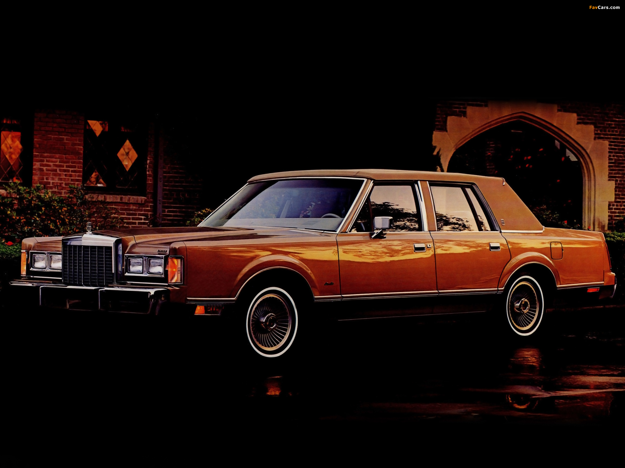 Lincoln Town Car 1985–89 wallpaper