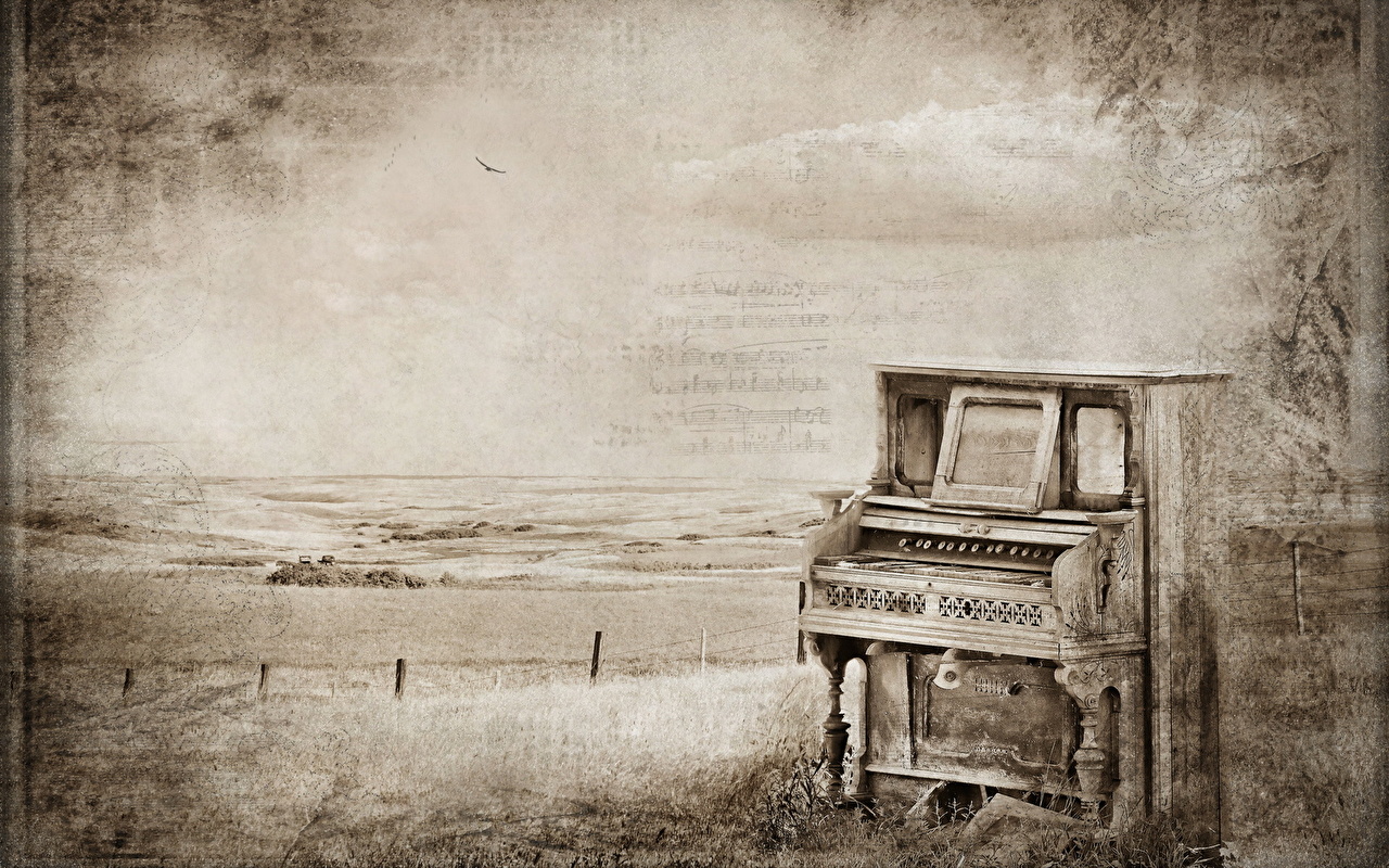 Wallpaper Piano vintage
