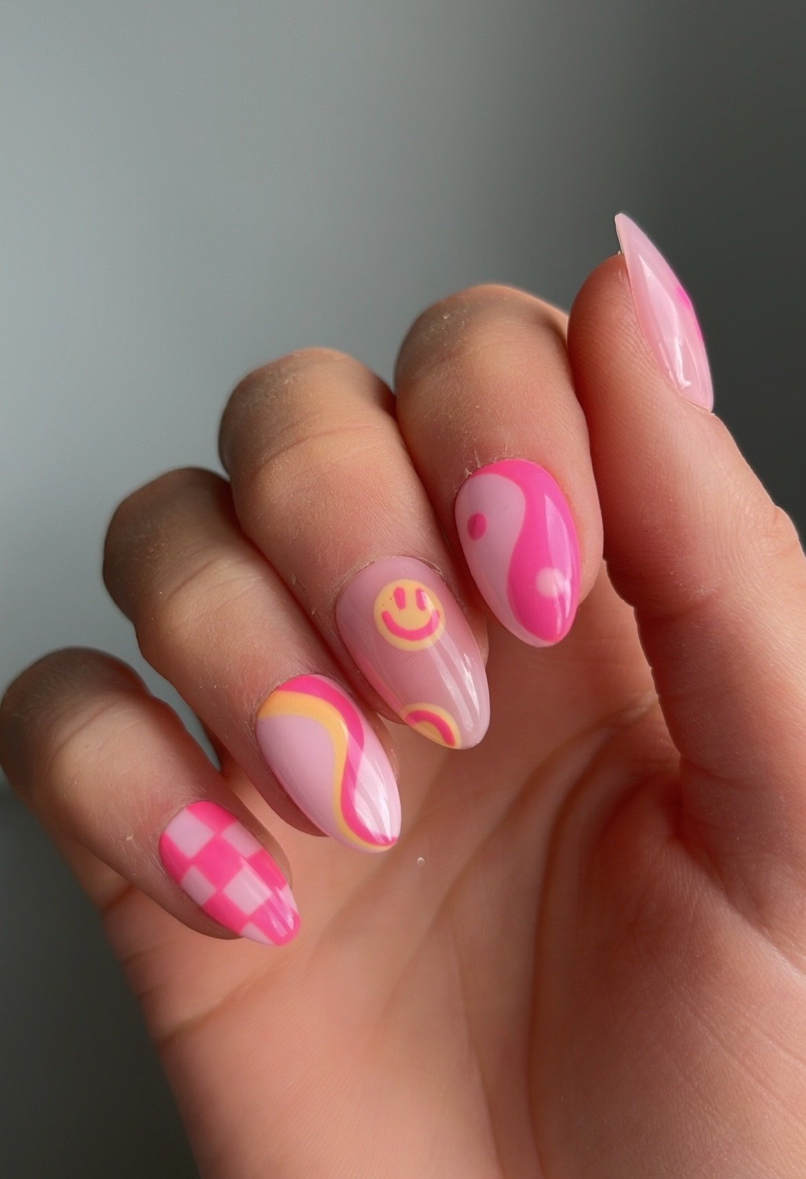 Preppy Nails That Inspire Everyday Elegance