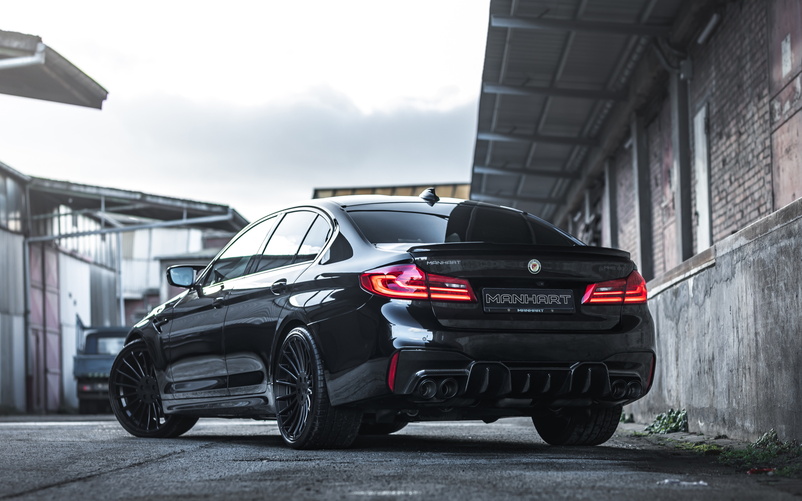 Download wallpaper BMW, Black, BMW M5