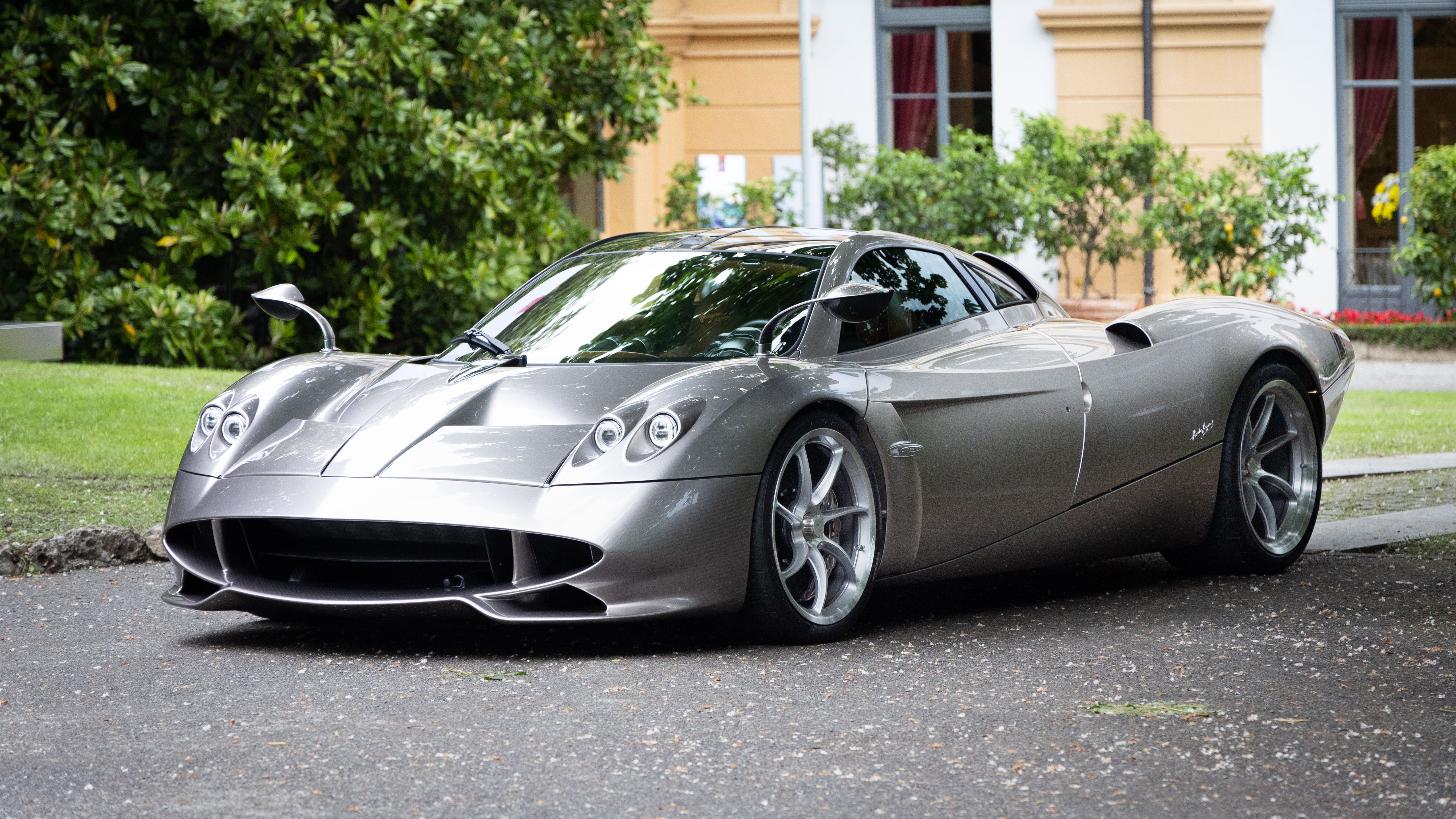 Pagani Huayra Codalunga 4K Wallpaper