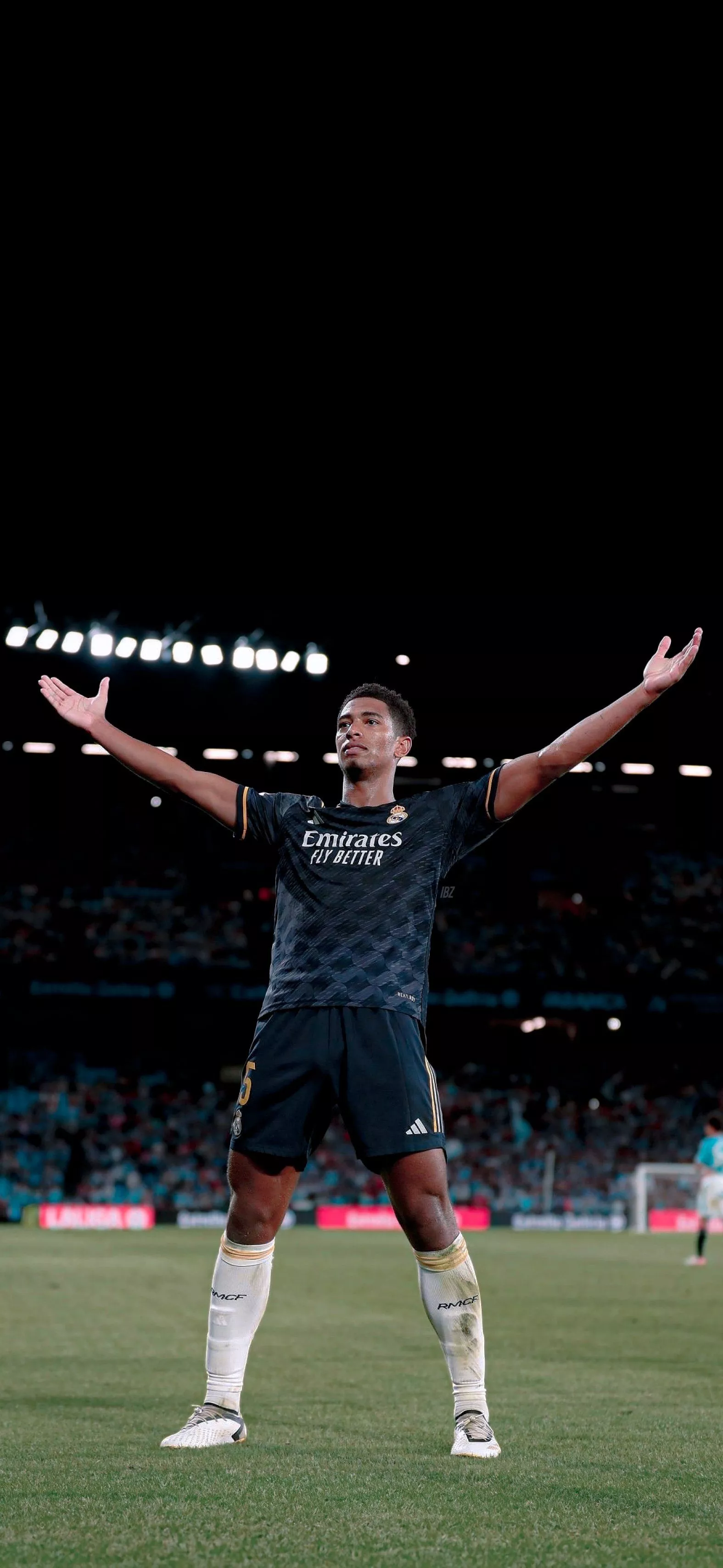 بزبلو. #Wallpaper └