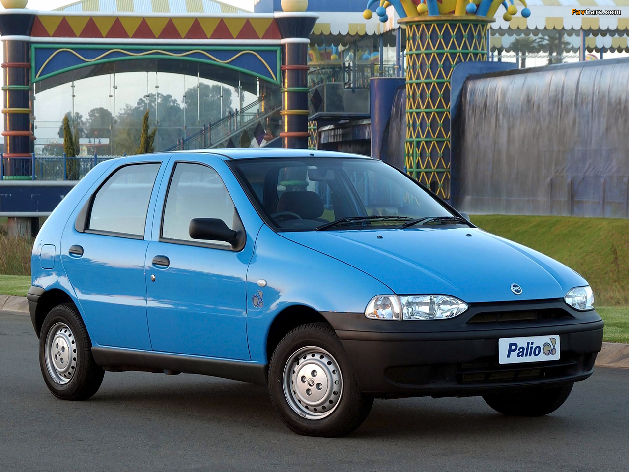 Fiat Palio Go! 5 Door 2003–04