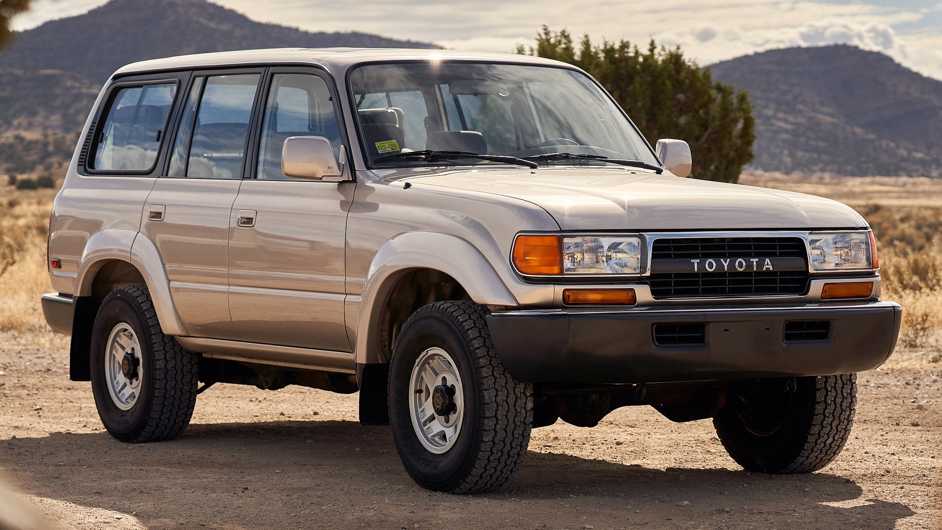 Toyota Used the '90s Land Cruiser to