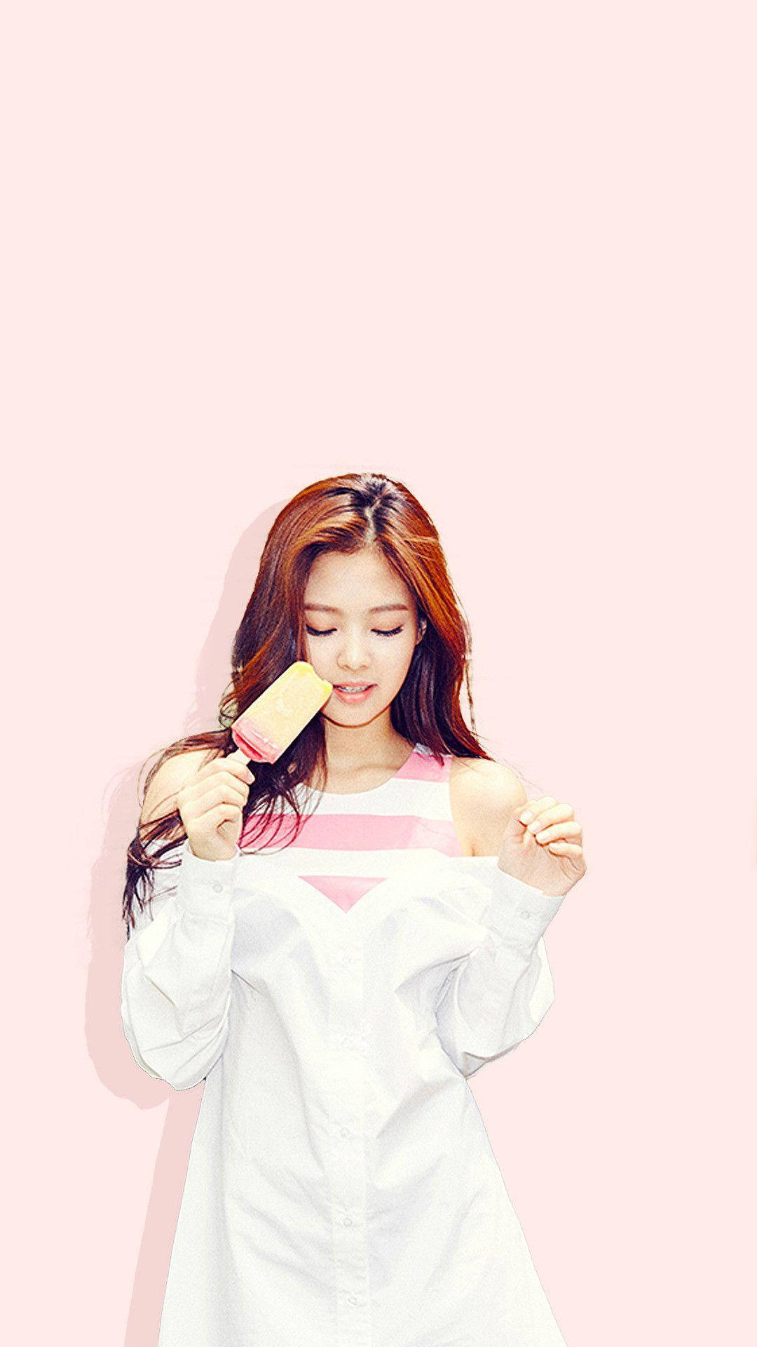 Download Blackpink Cute Jennie Eating