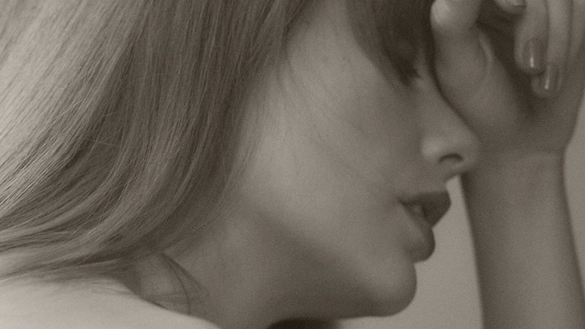 Taylor Swift's new album logo design is