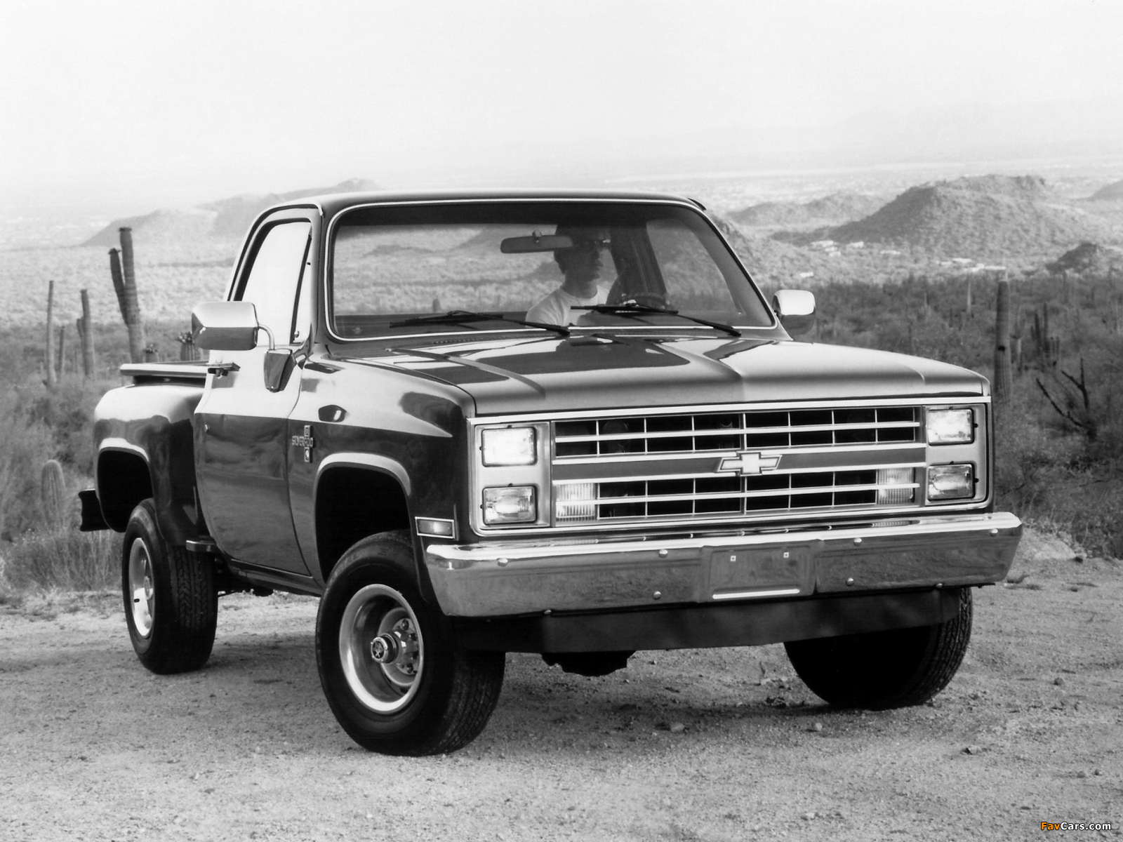 Chevrolet K10 Silverado 1985 wallpaper