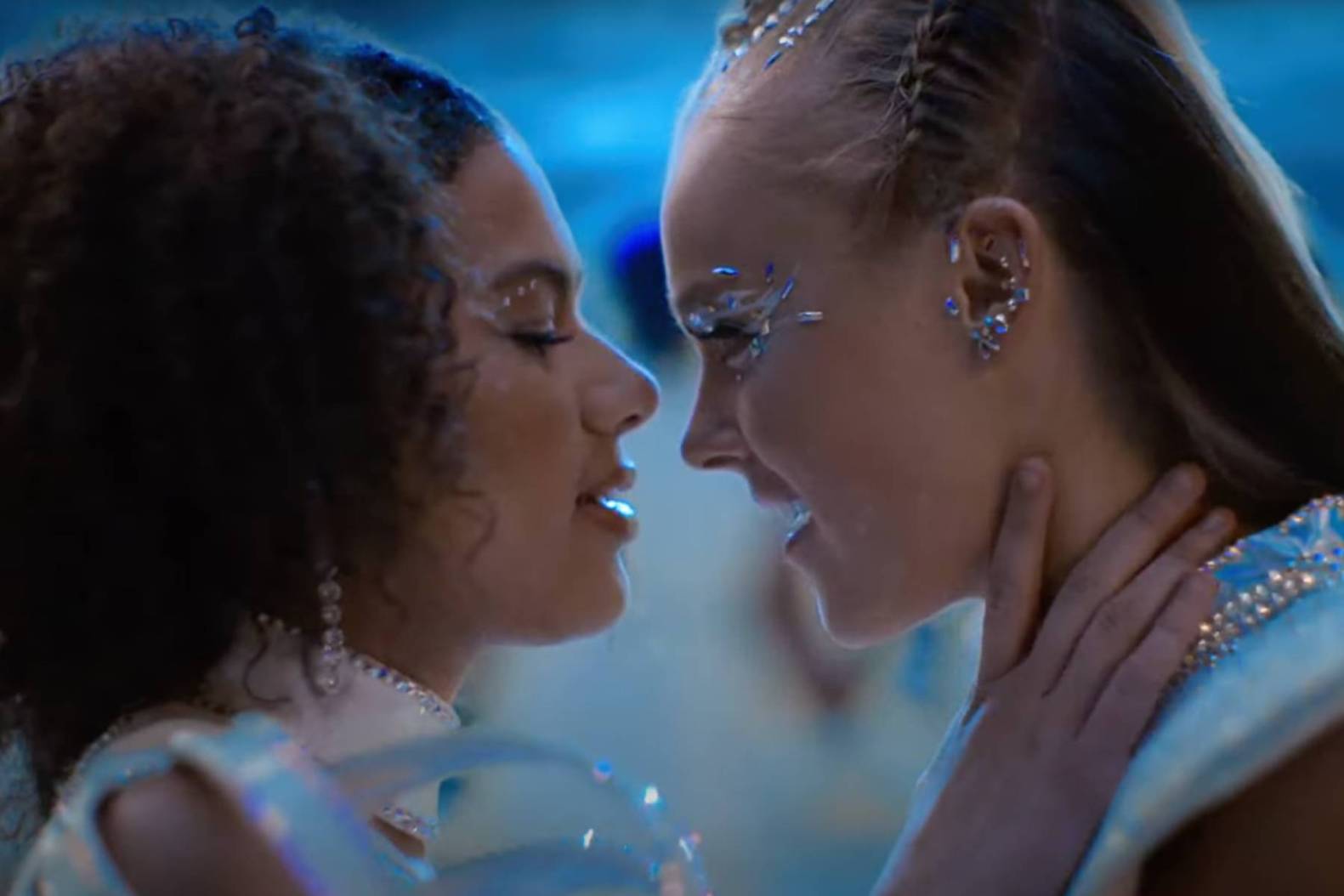 JoJo Siwa Launches Mature Music Era