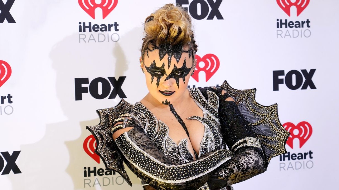 It's Not Easy': JoJo Siwa Talks About