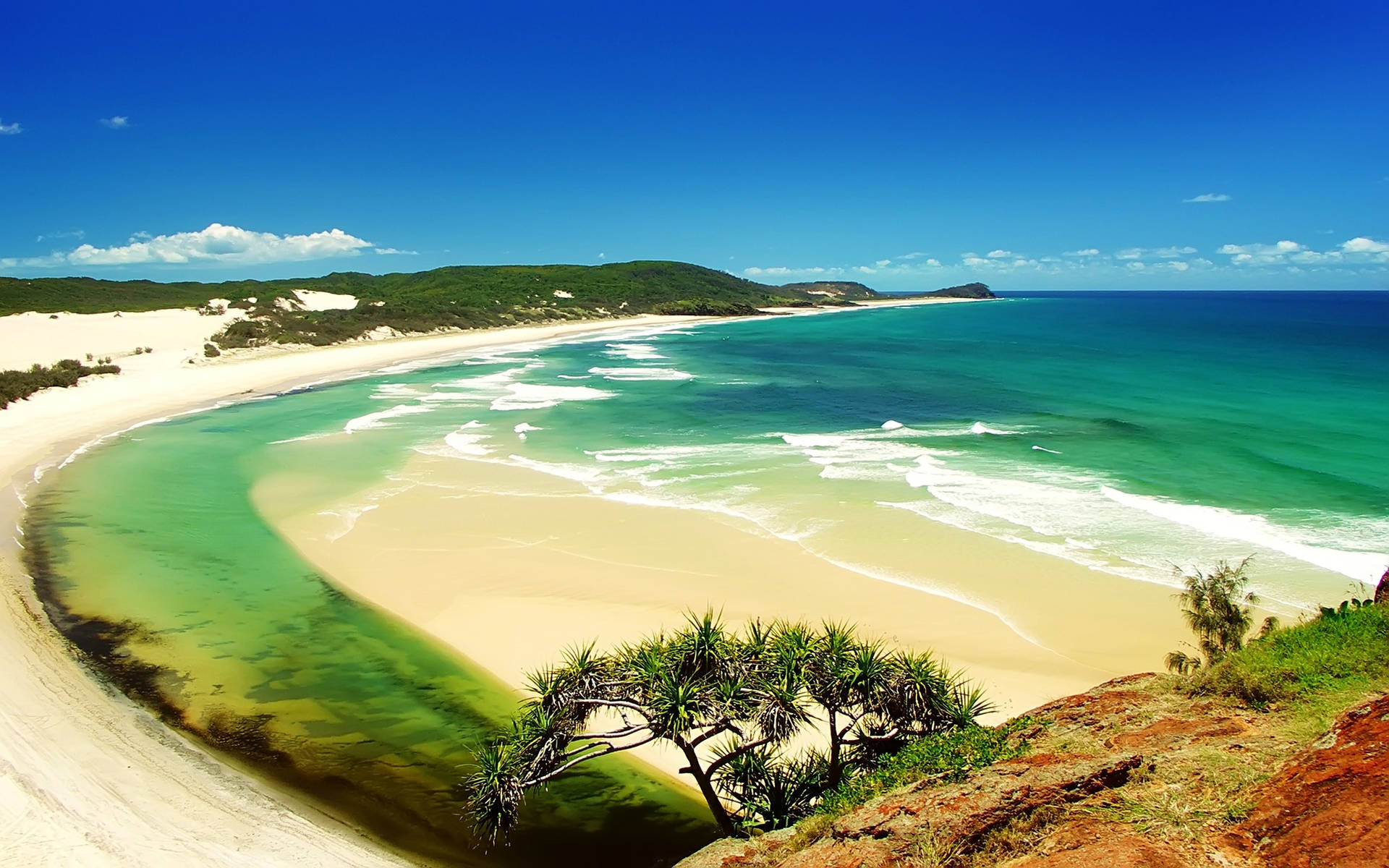 Download White Sand Beach Desktop Wallpaper