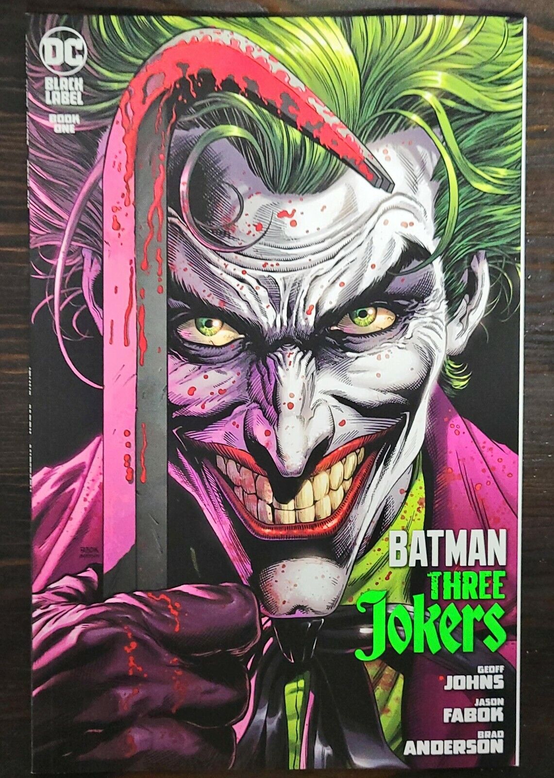 Batman Three Jokers # 1 Crowbar Variant