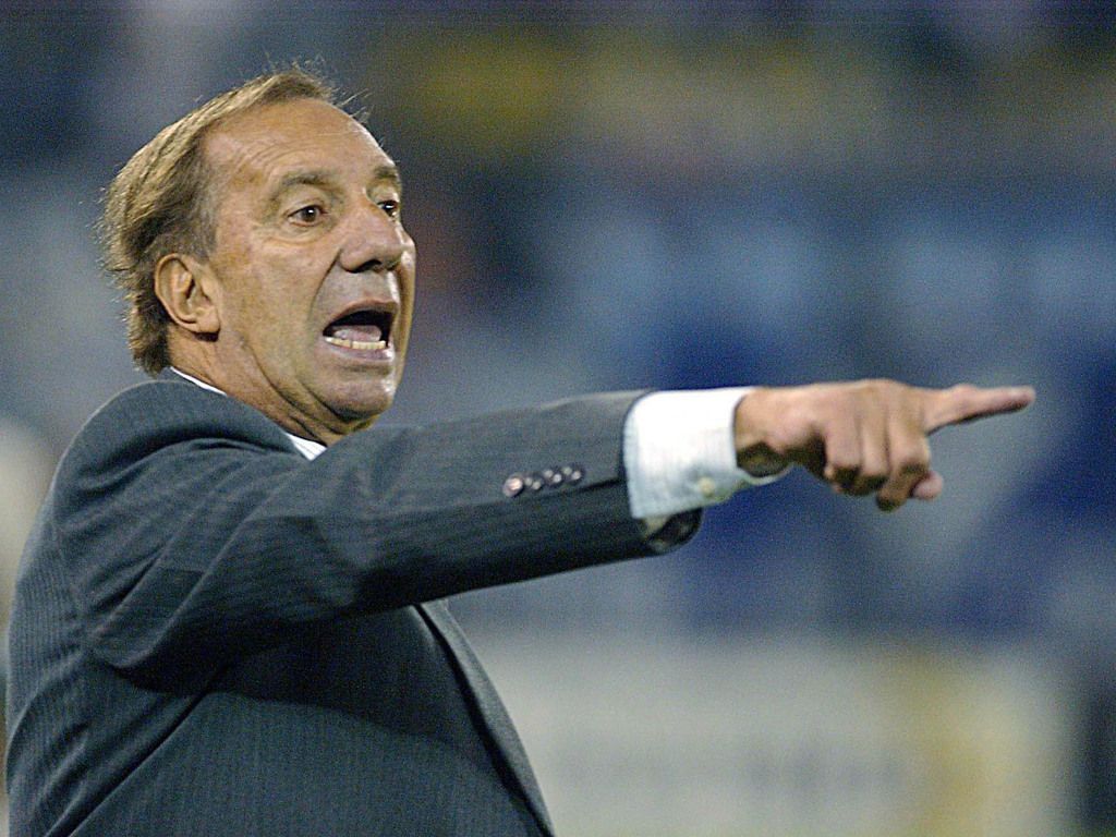 Carlos Bilardo tiene coronavirus