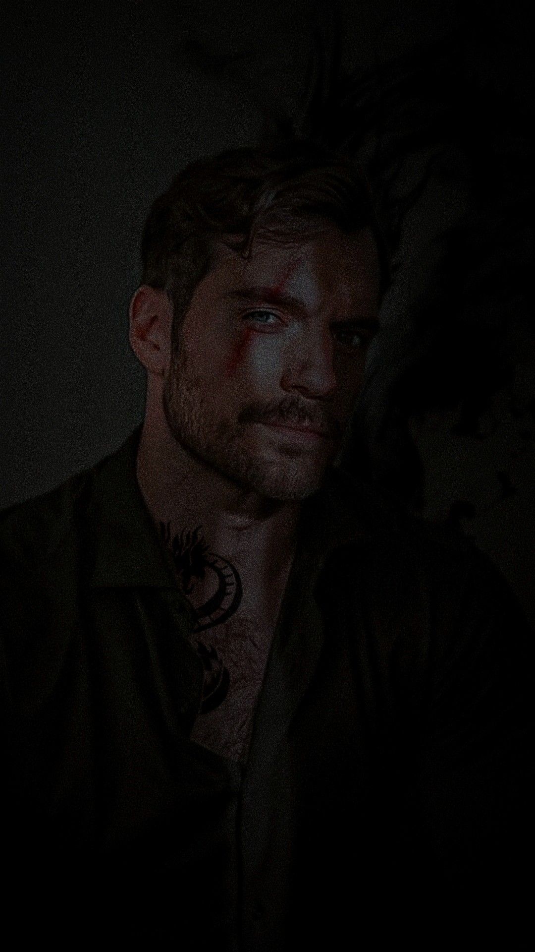 Henry Cavill. Dark romance books