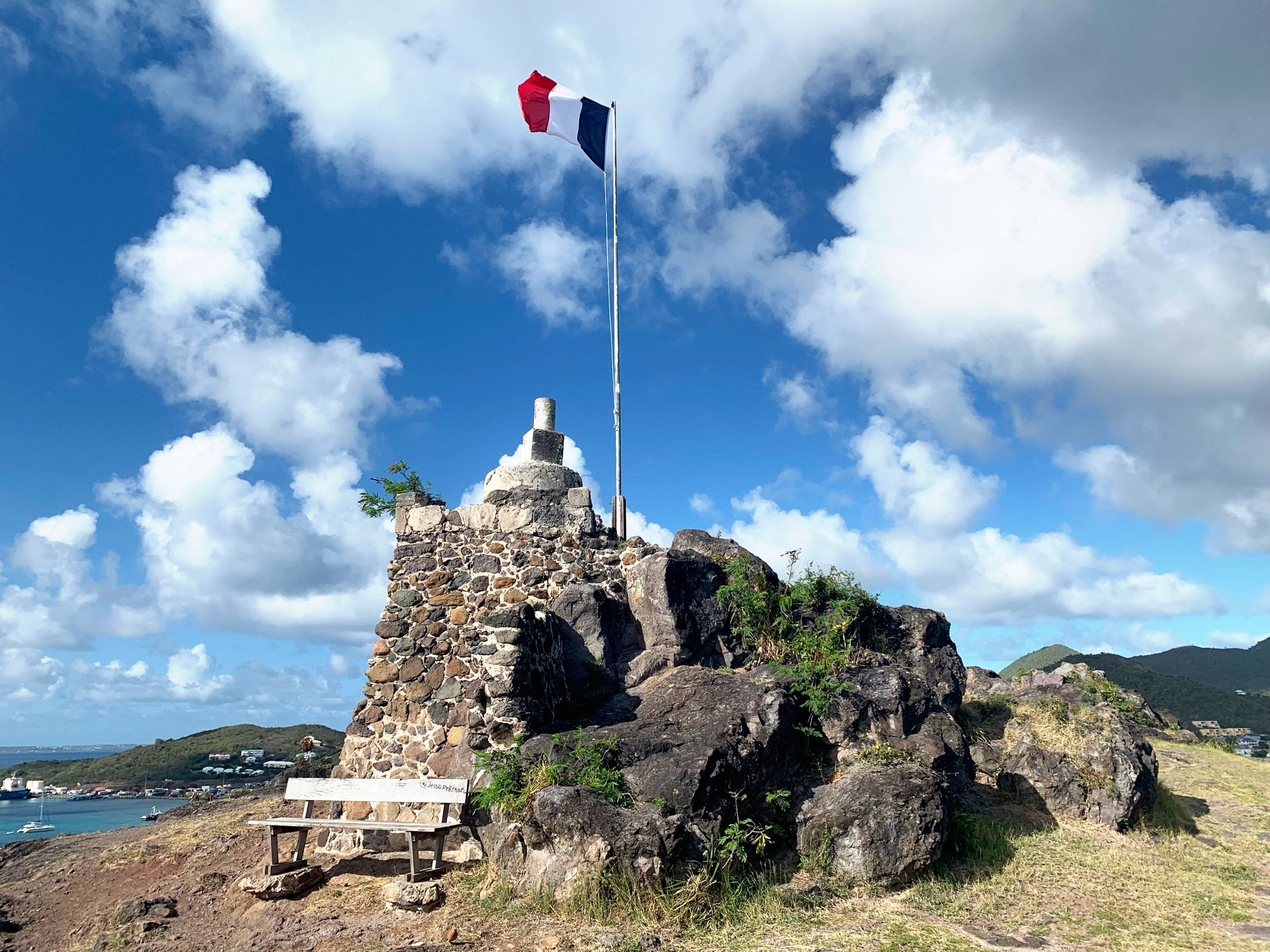 Sint Maarten & Saint Martin: Two