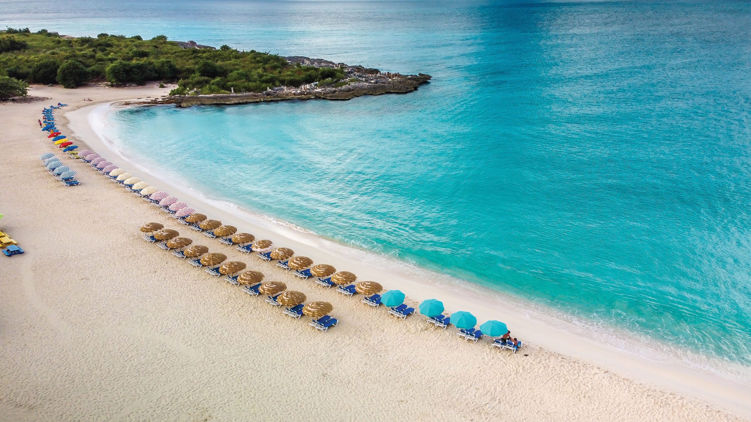 Beautiful beaches of St Maarten / St