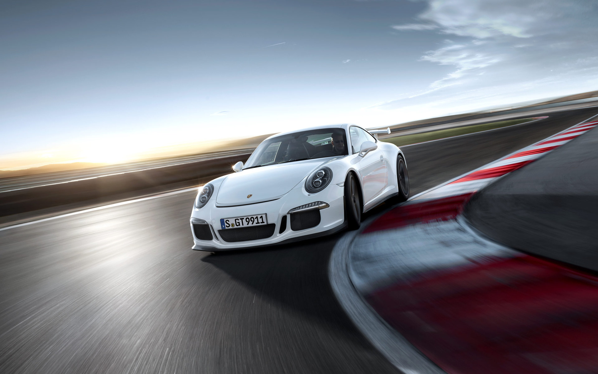 Porsche 911 GT3 2015. Desktop wallpaper