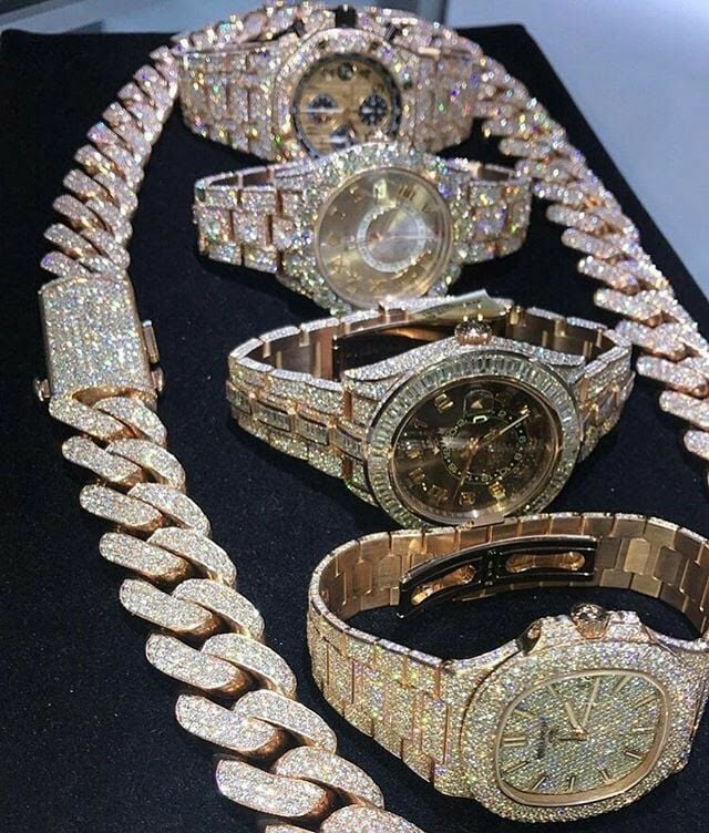 Cuban link and a rolex. Guess the cost