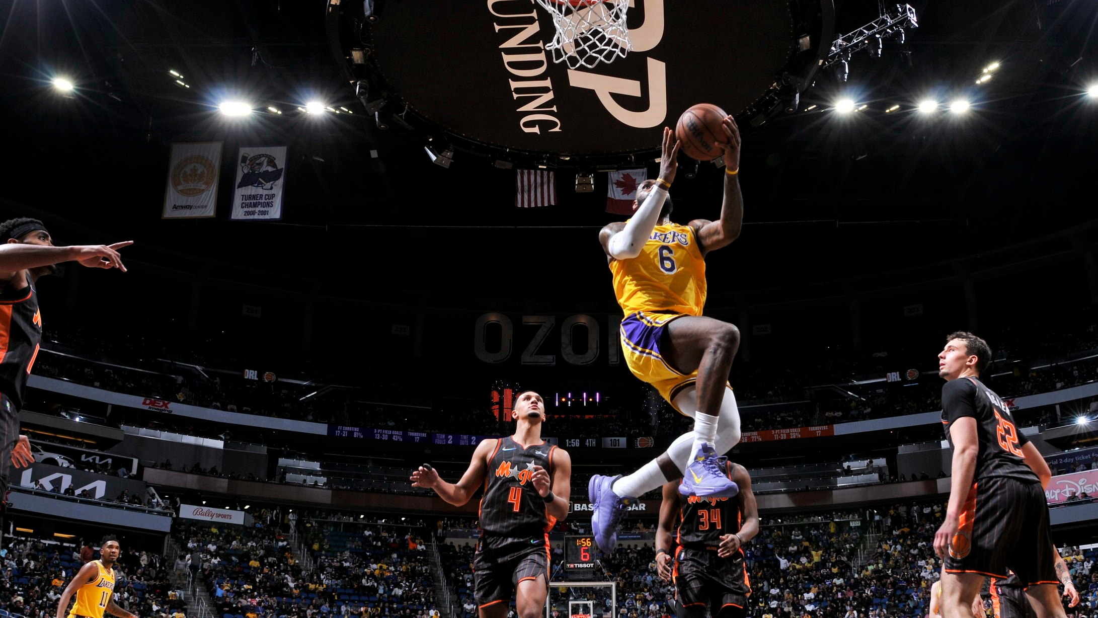 LeBron James goes reverse on the alley