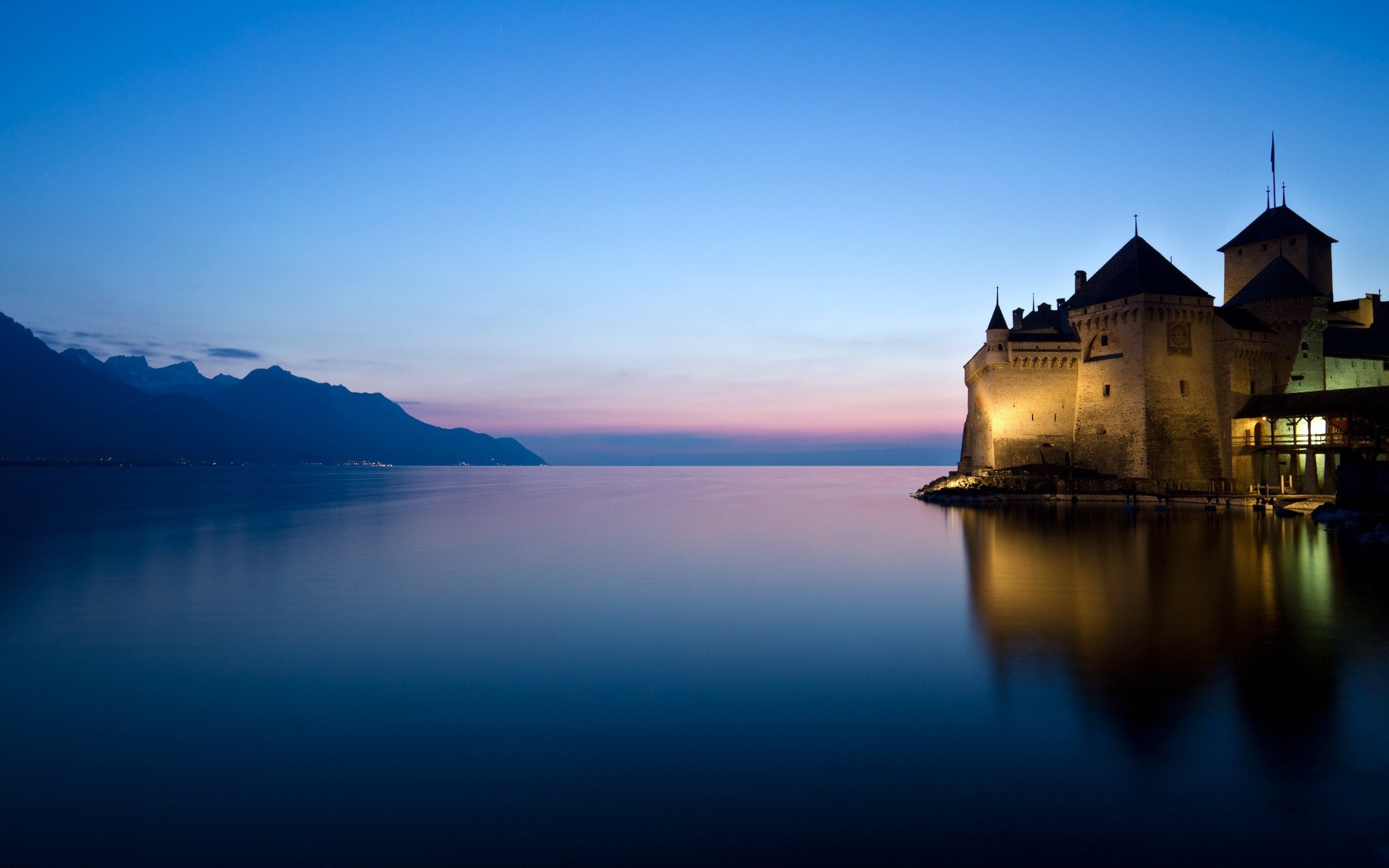 Lake Geneva & Chateau Du Chillon
