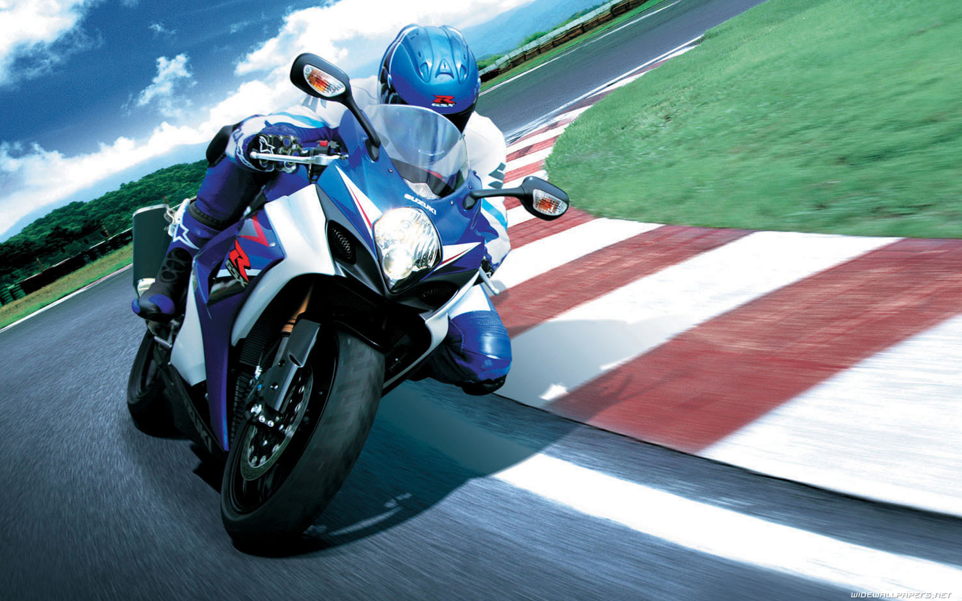 Suzuki motorcycles desktop wallpaper