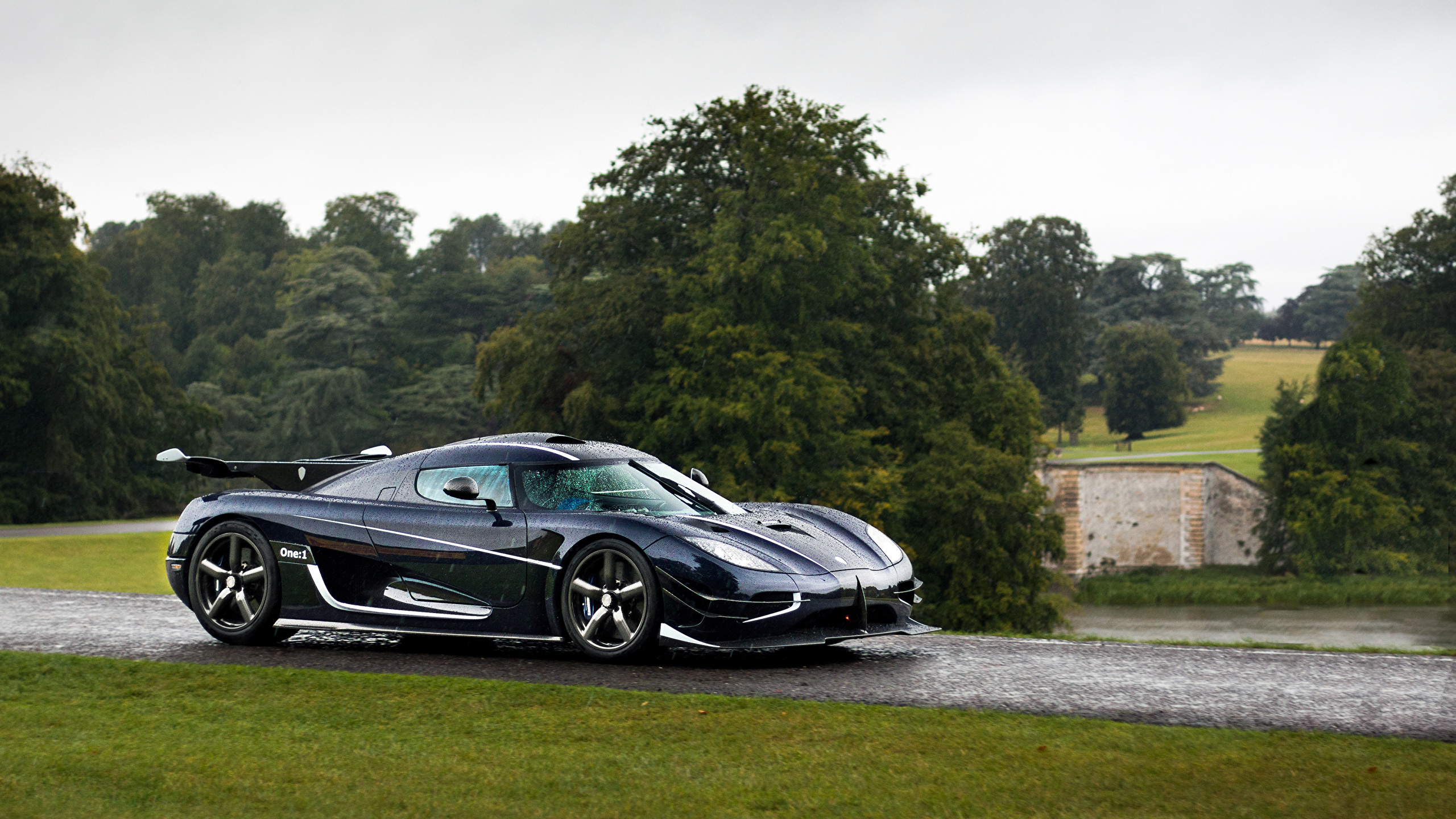 Desktop Wallpaper Koenigsegg 2014 One