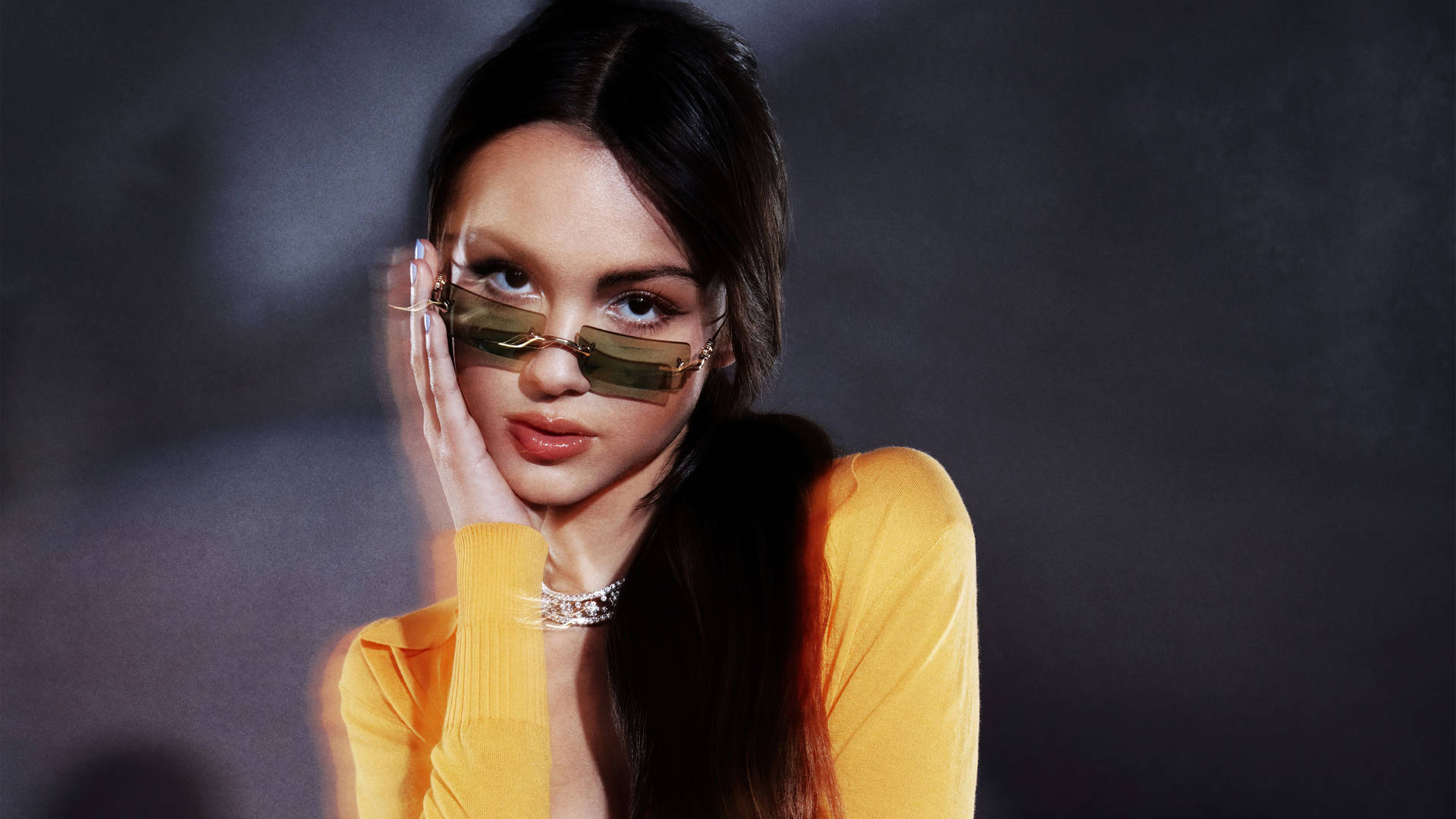 Free Olivia Rodrigo HD Wallpaper