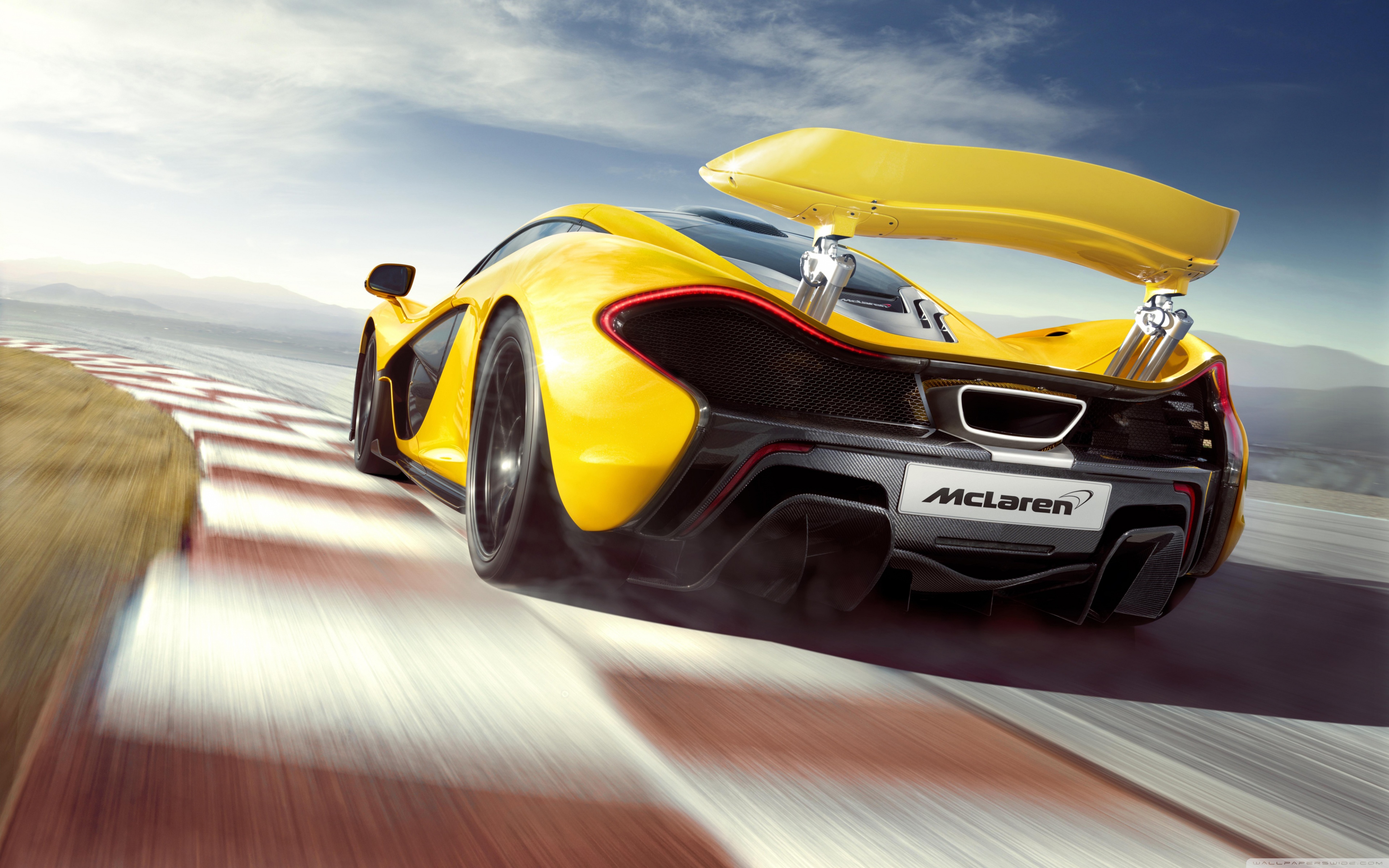 McLaren P1 Supercar Ultra HD Desktop