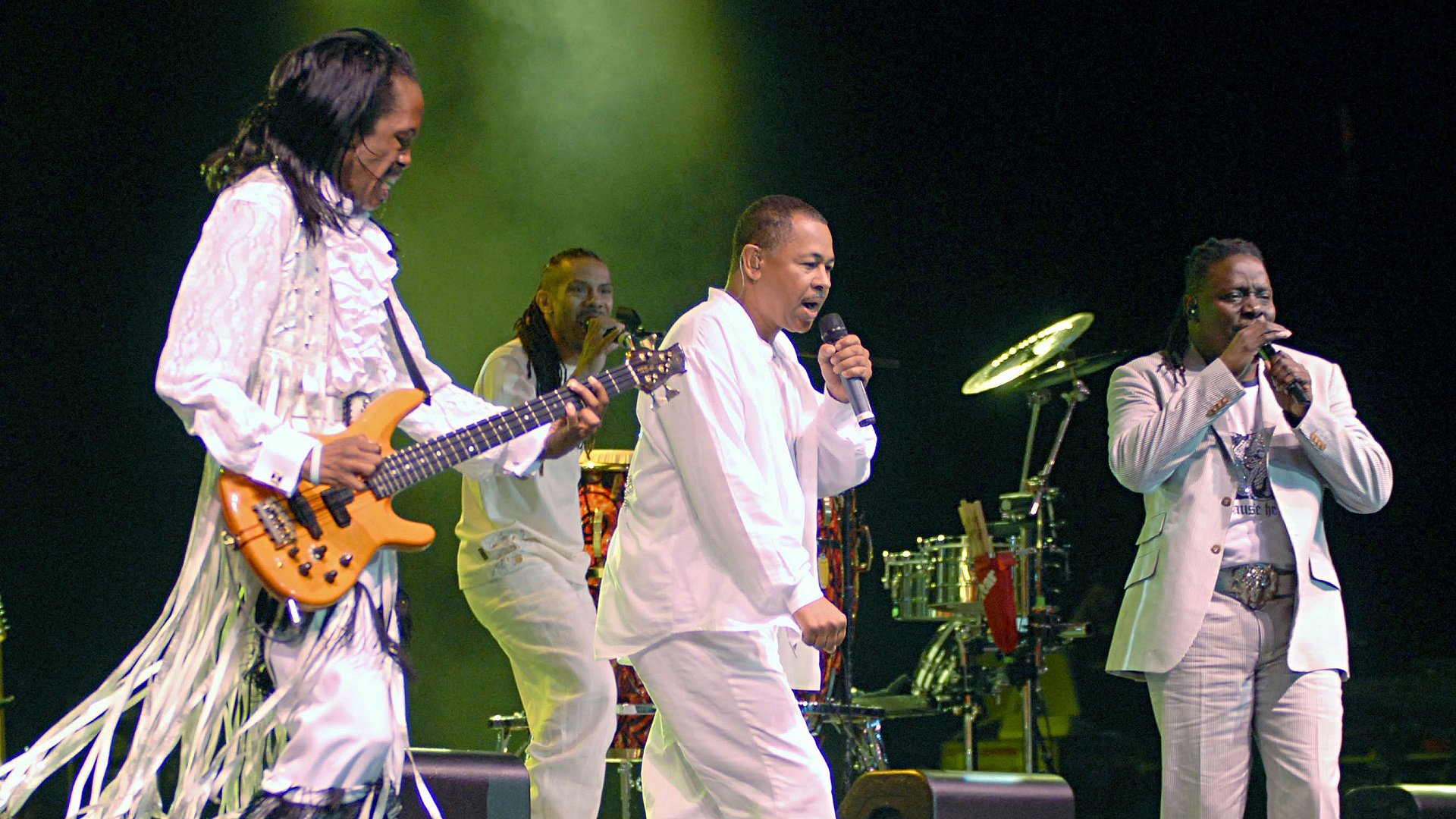 Download Earth Wind And Fire Music