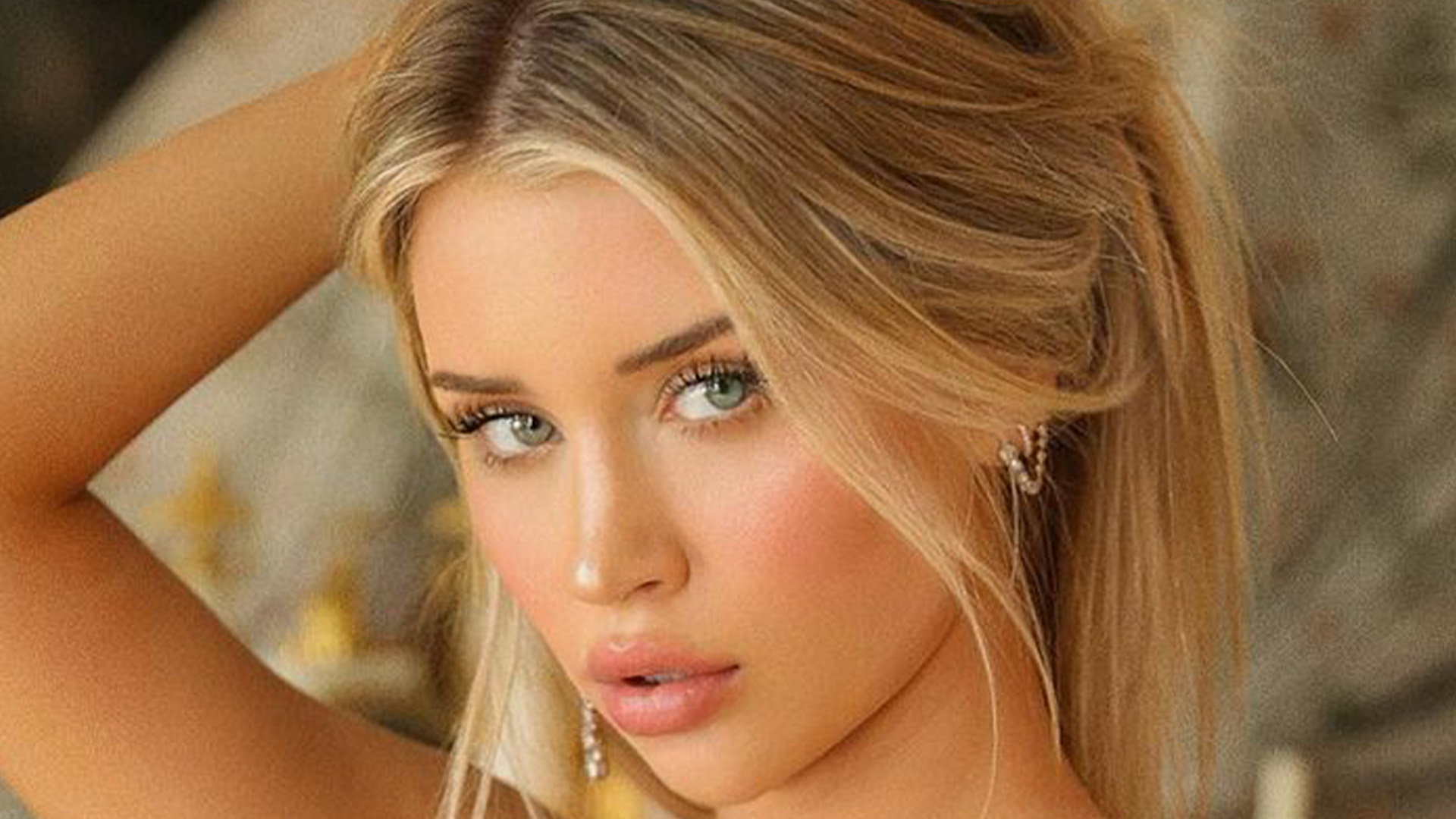 Mikayla Demaiter Wallpapers - Wallpaper Cave