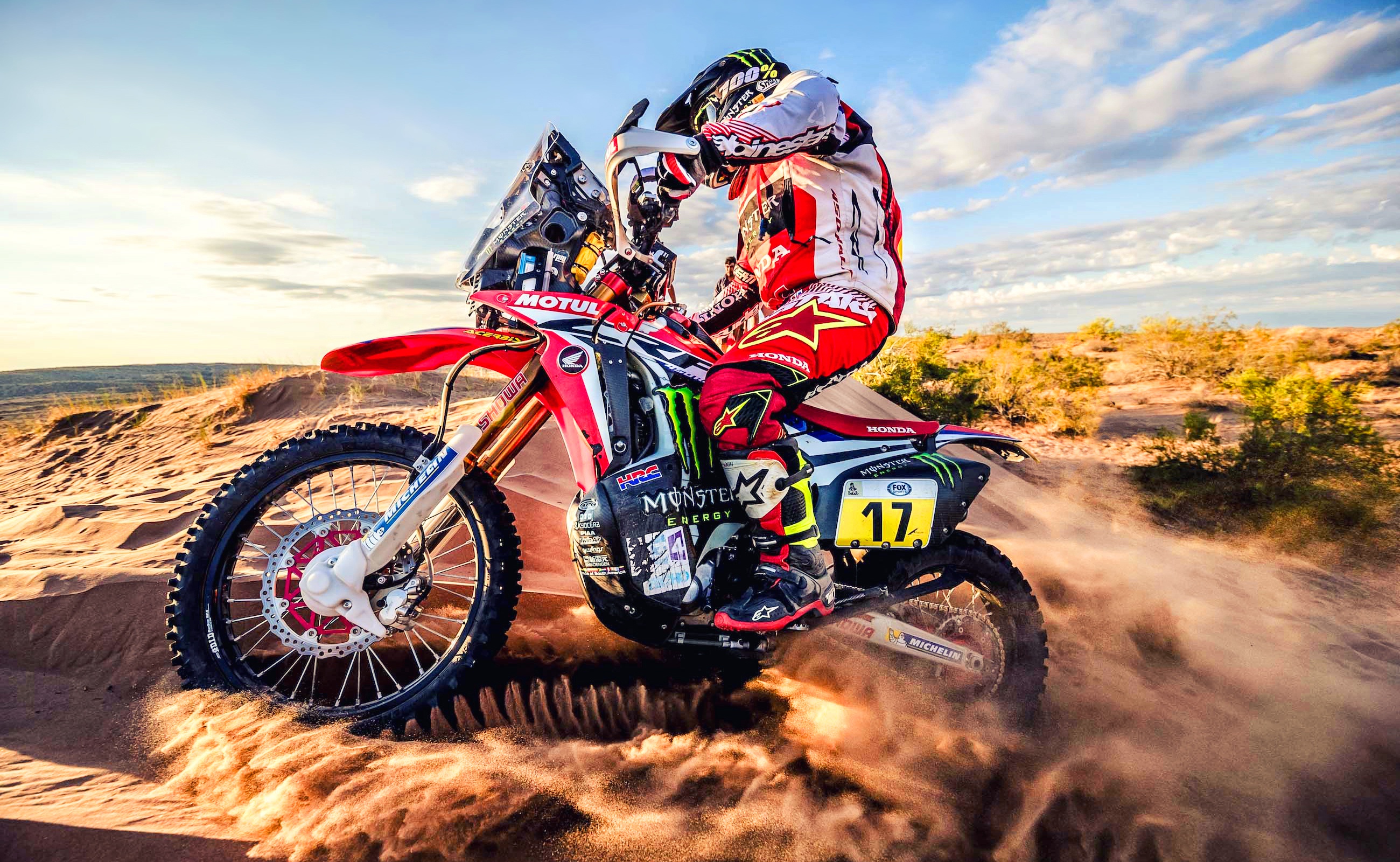 Download wallpaper Sand, Sport, Speed