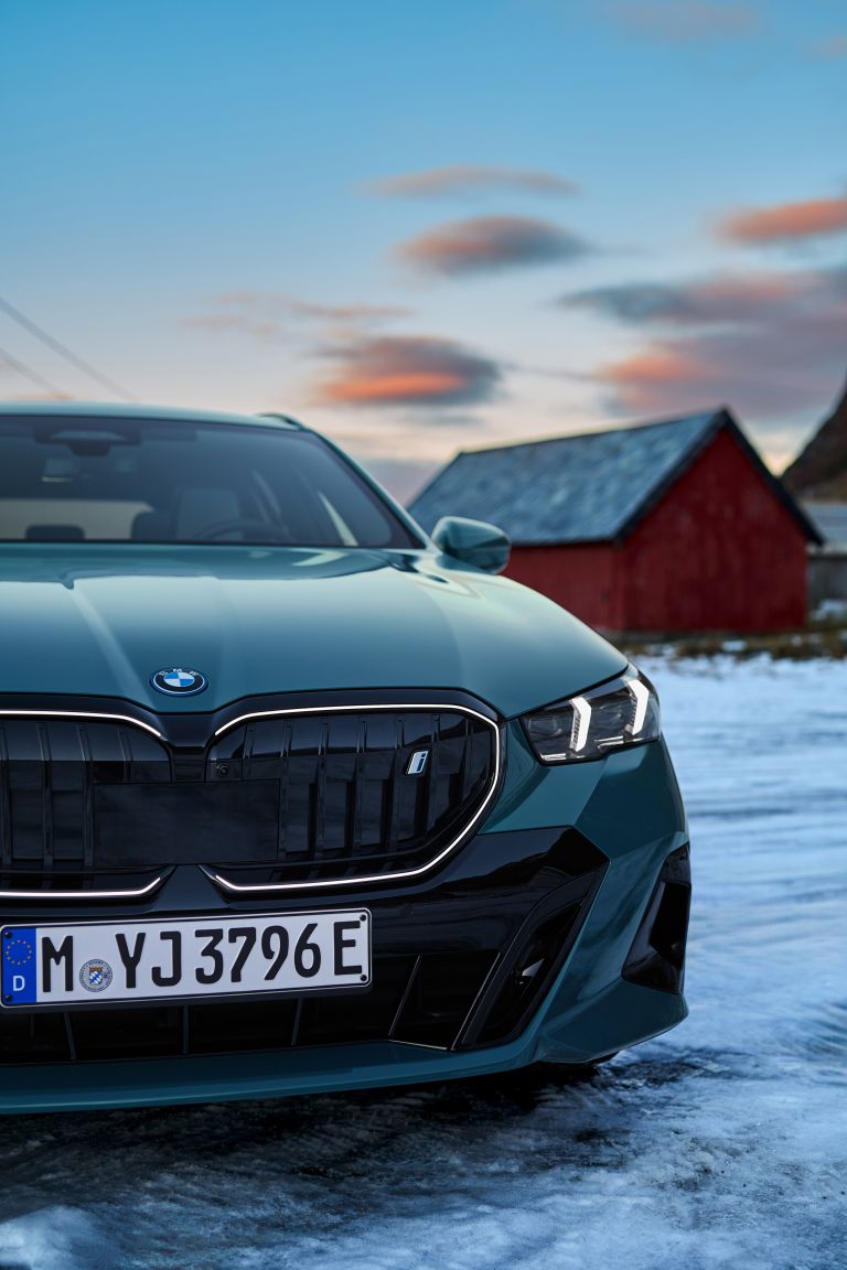 2025 BMW i5 ( G61 ) eDrive40 Touring