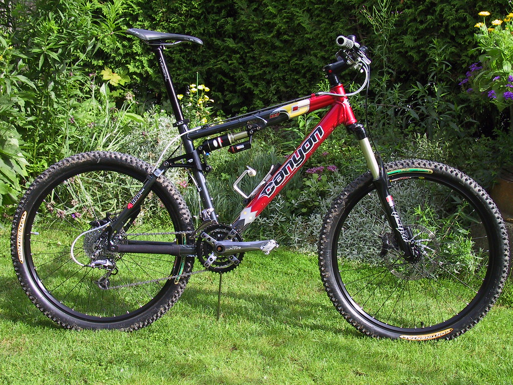 Canyon Nerve ES7. Canyon Nerve ES7