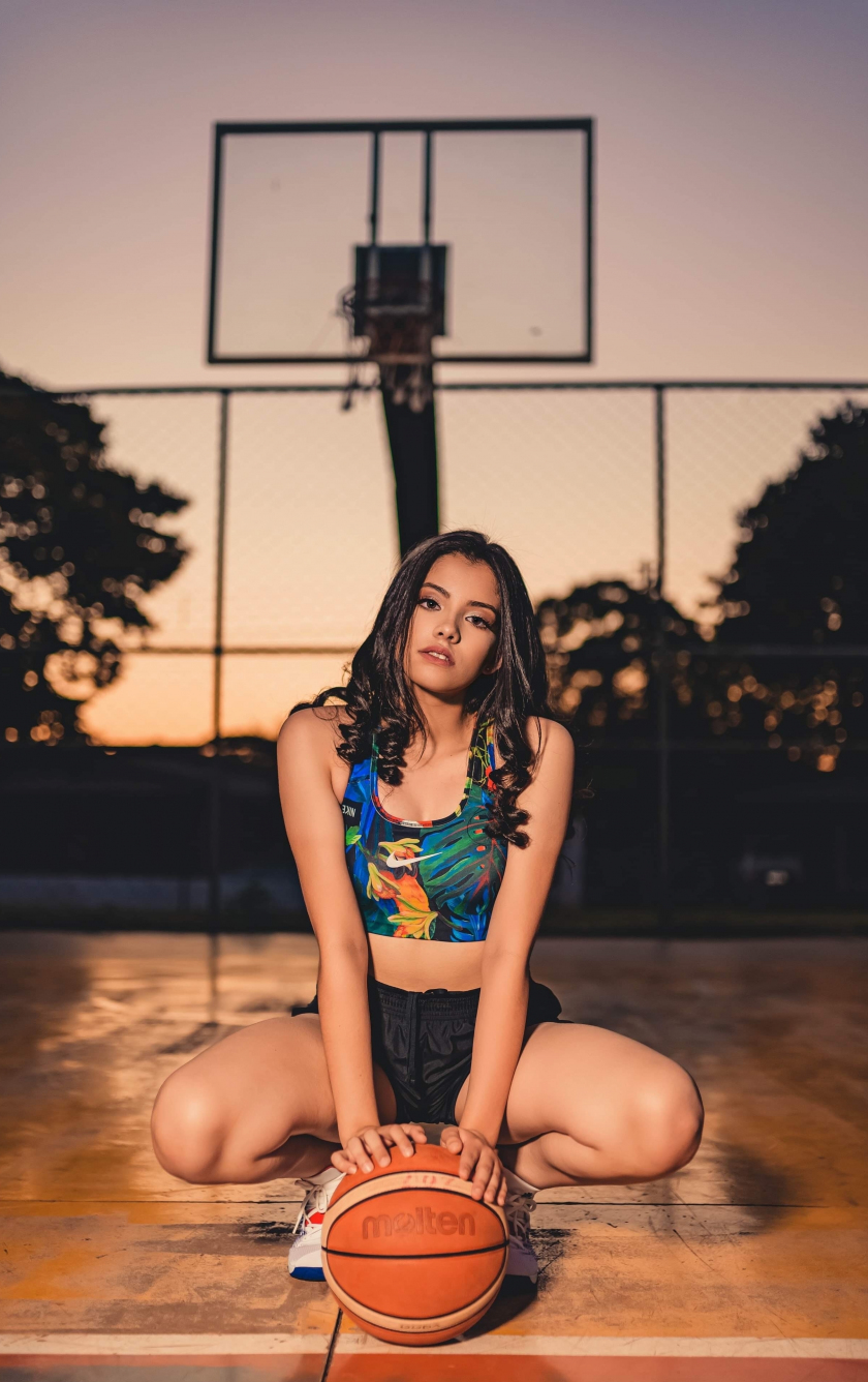 wallpaper 840x1336 basketball, girl