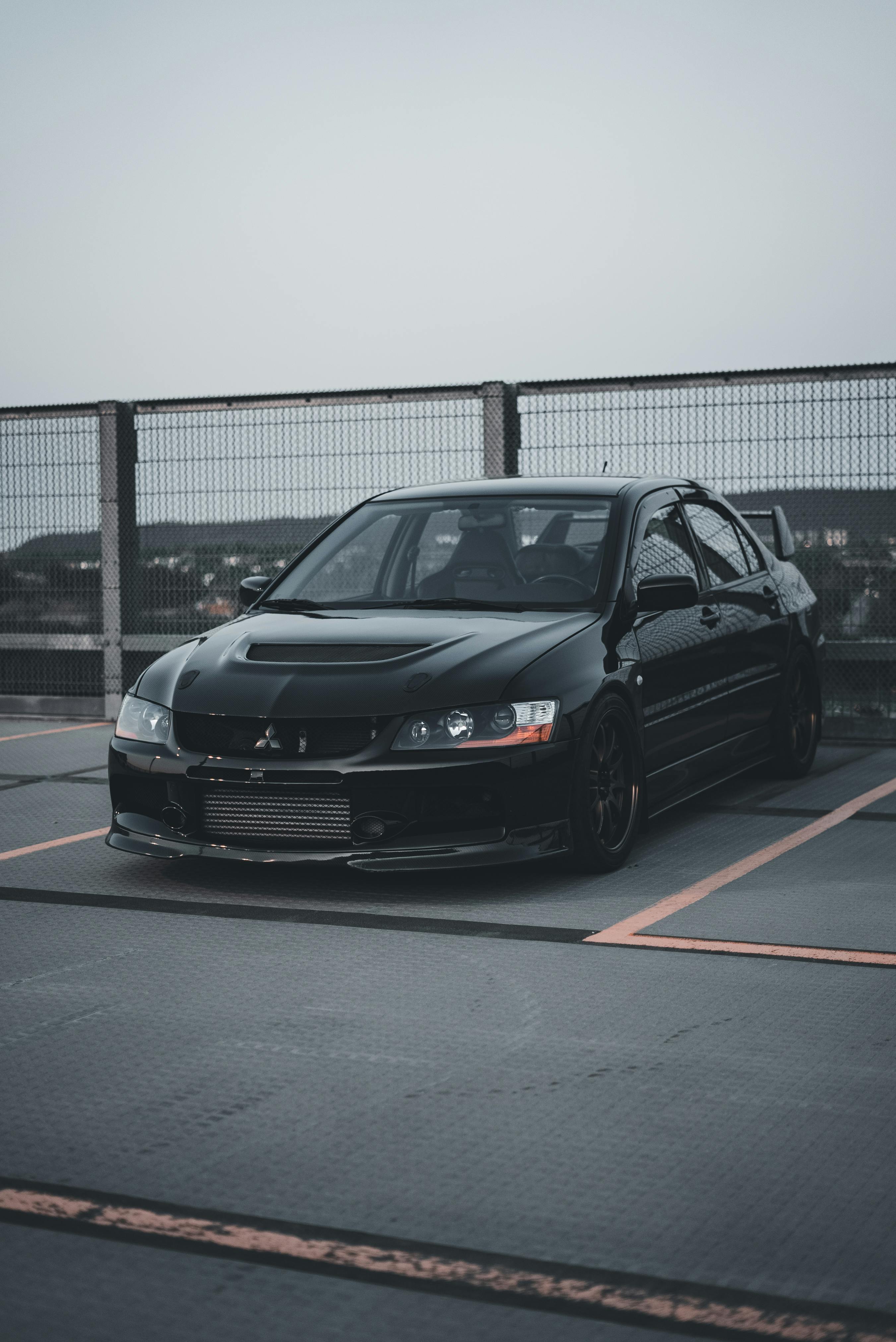 Mitsubishi Lancer Evolution X Photo