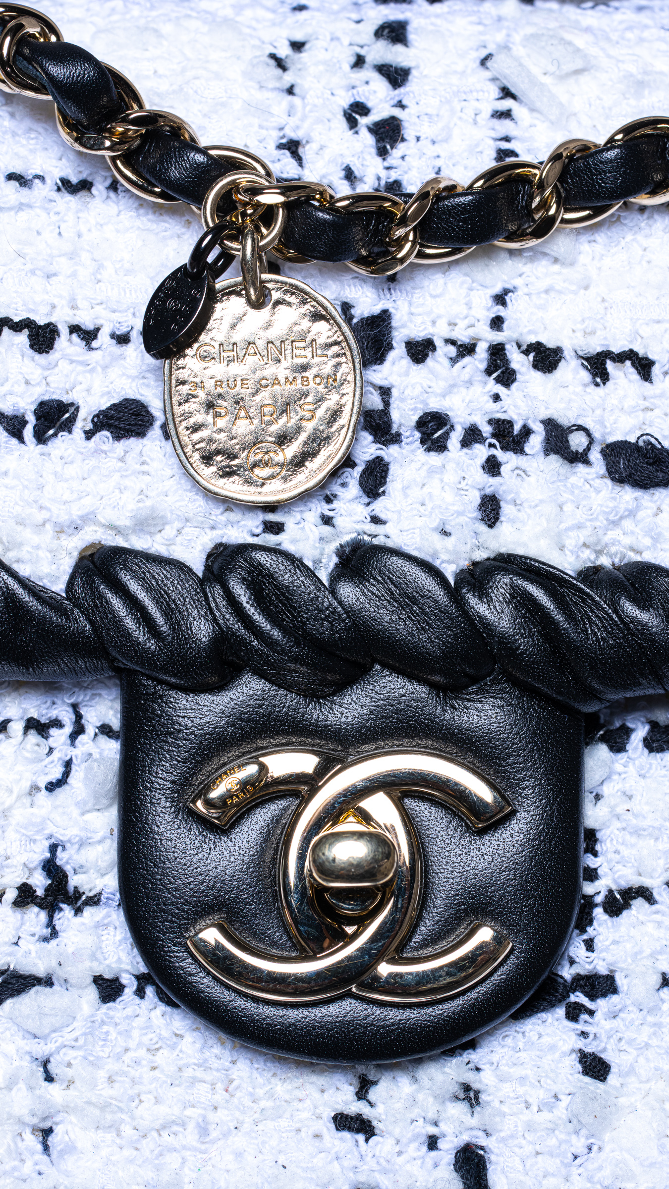 Chanel Cruise 2021 2022 Textures