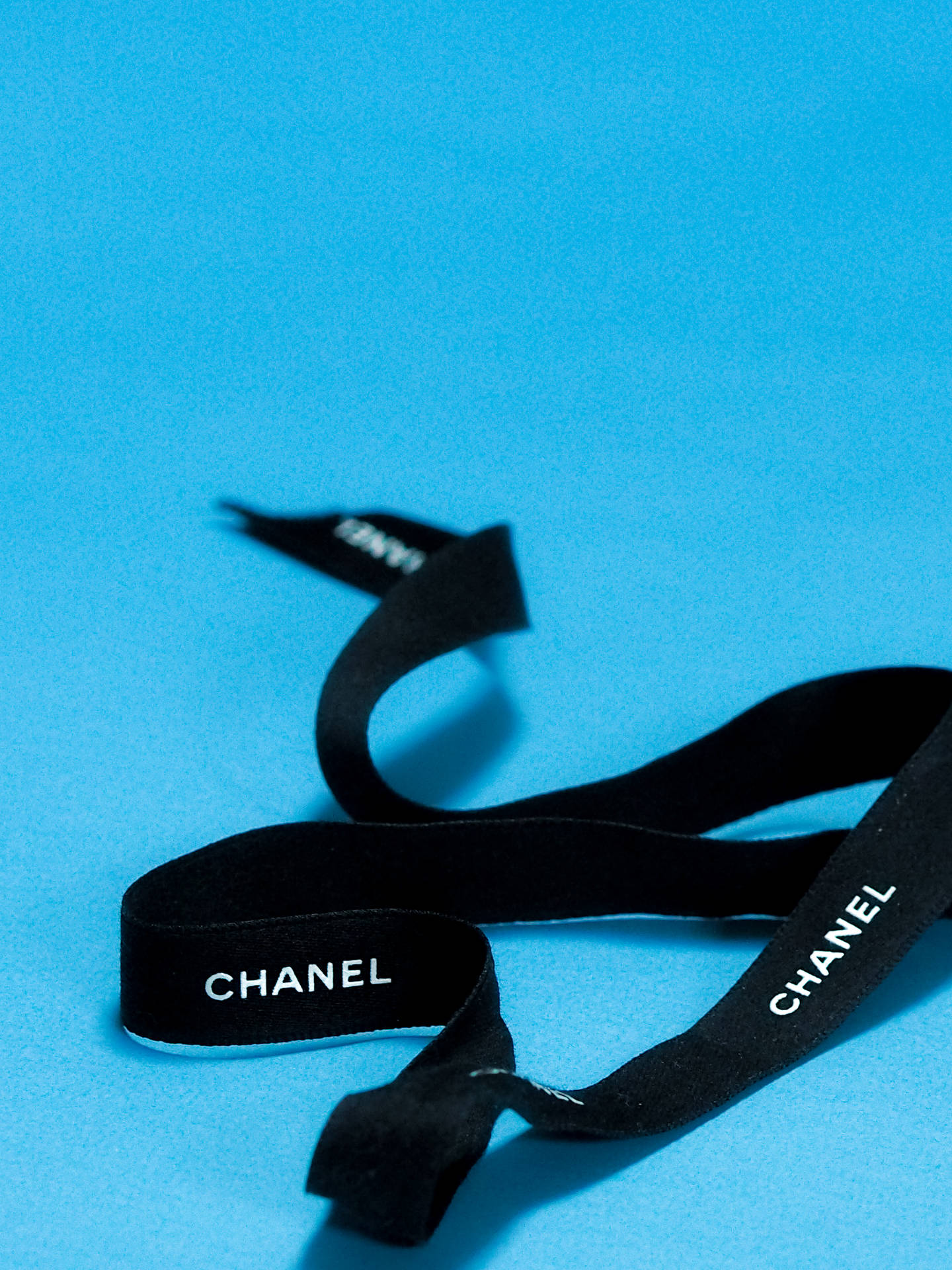 Download Chanel Wallpaper for FREE
