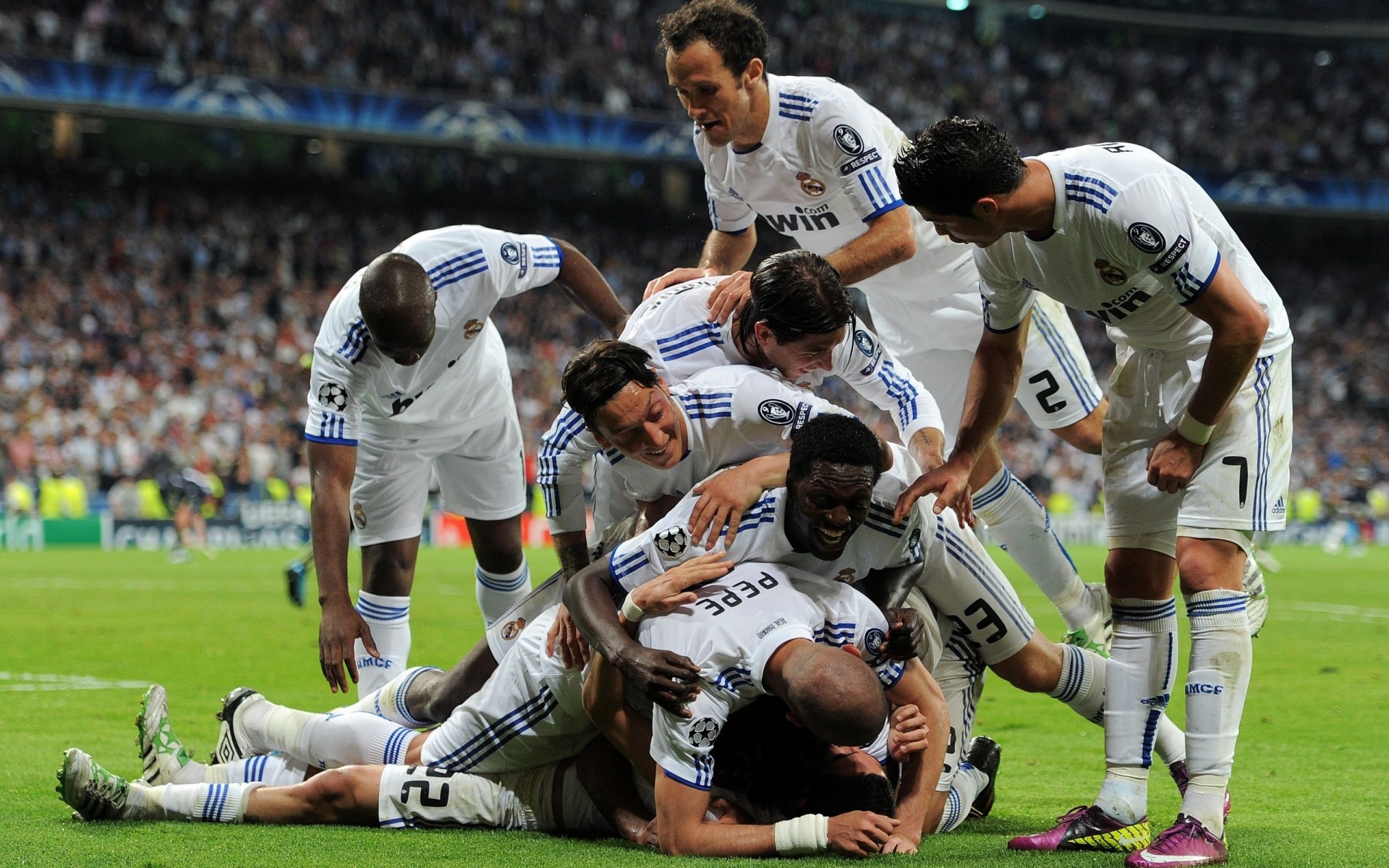 Real Madrid C.F. Celebrating Victory