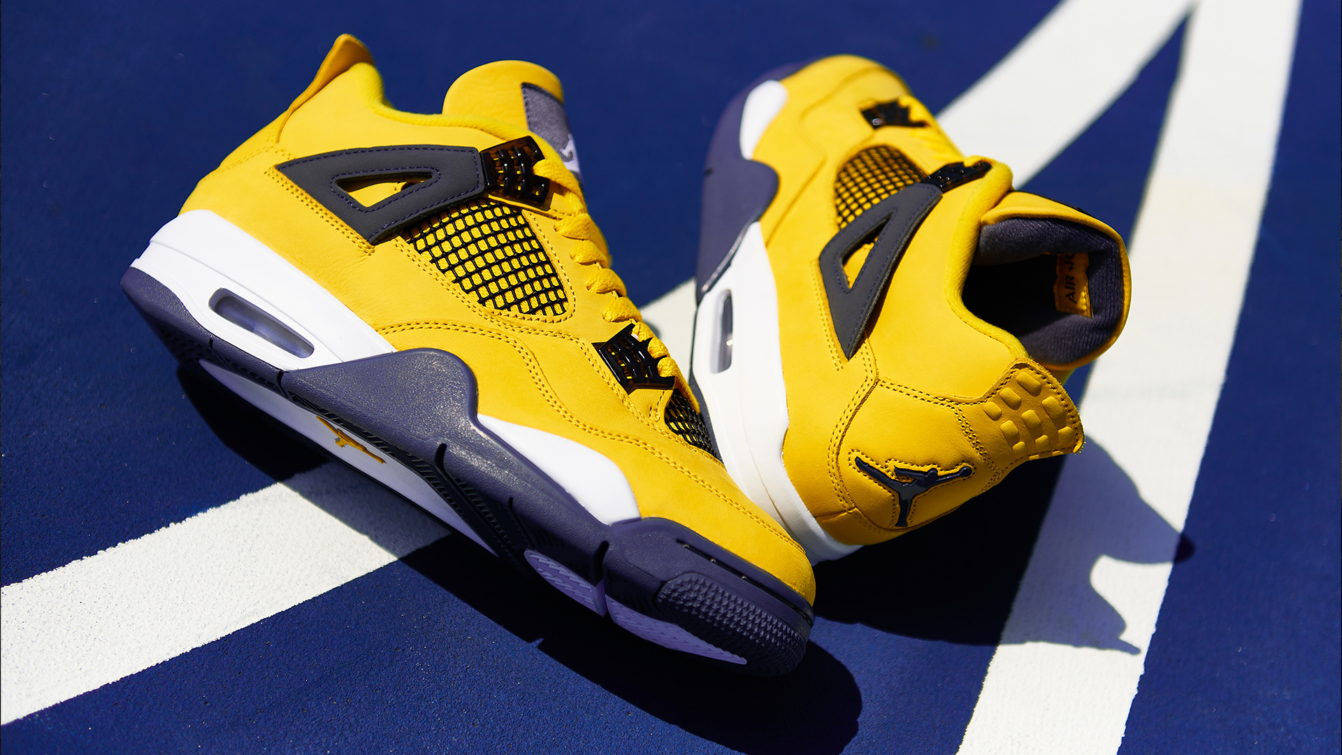 Air Jordan 4 Retro 'Tour Yellow