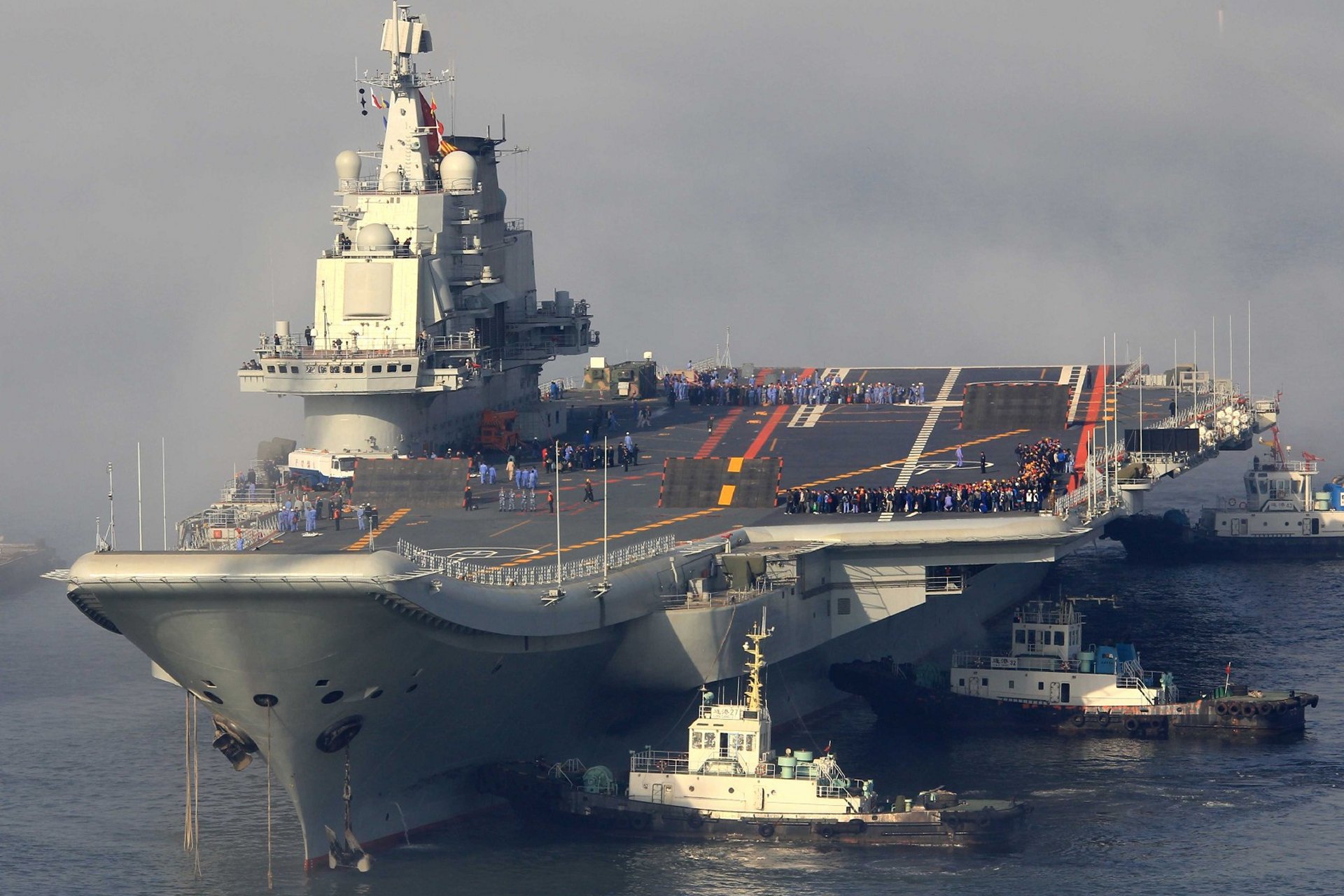 Military Chinese aircraft carrier