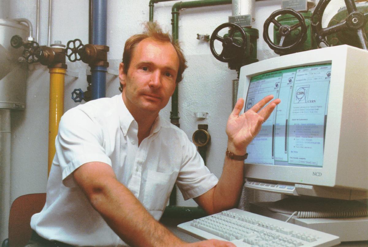 Sotheby's To Offer Tim Berners Lee's