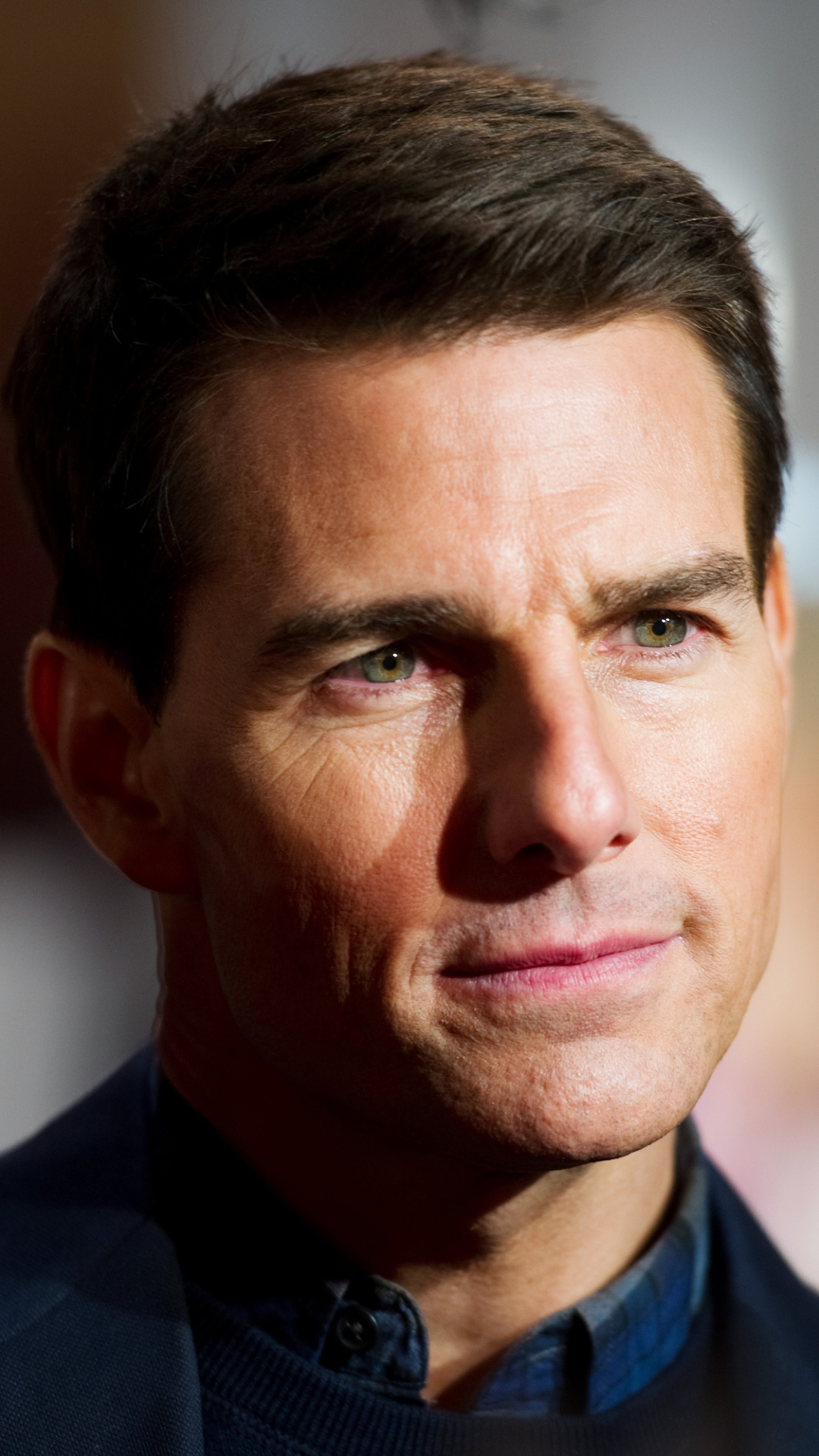 Celebrity Tom Cruise Phone Wallpaper